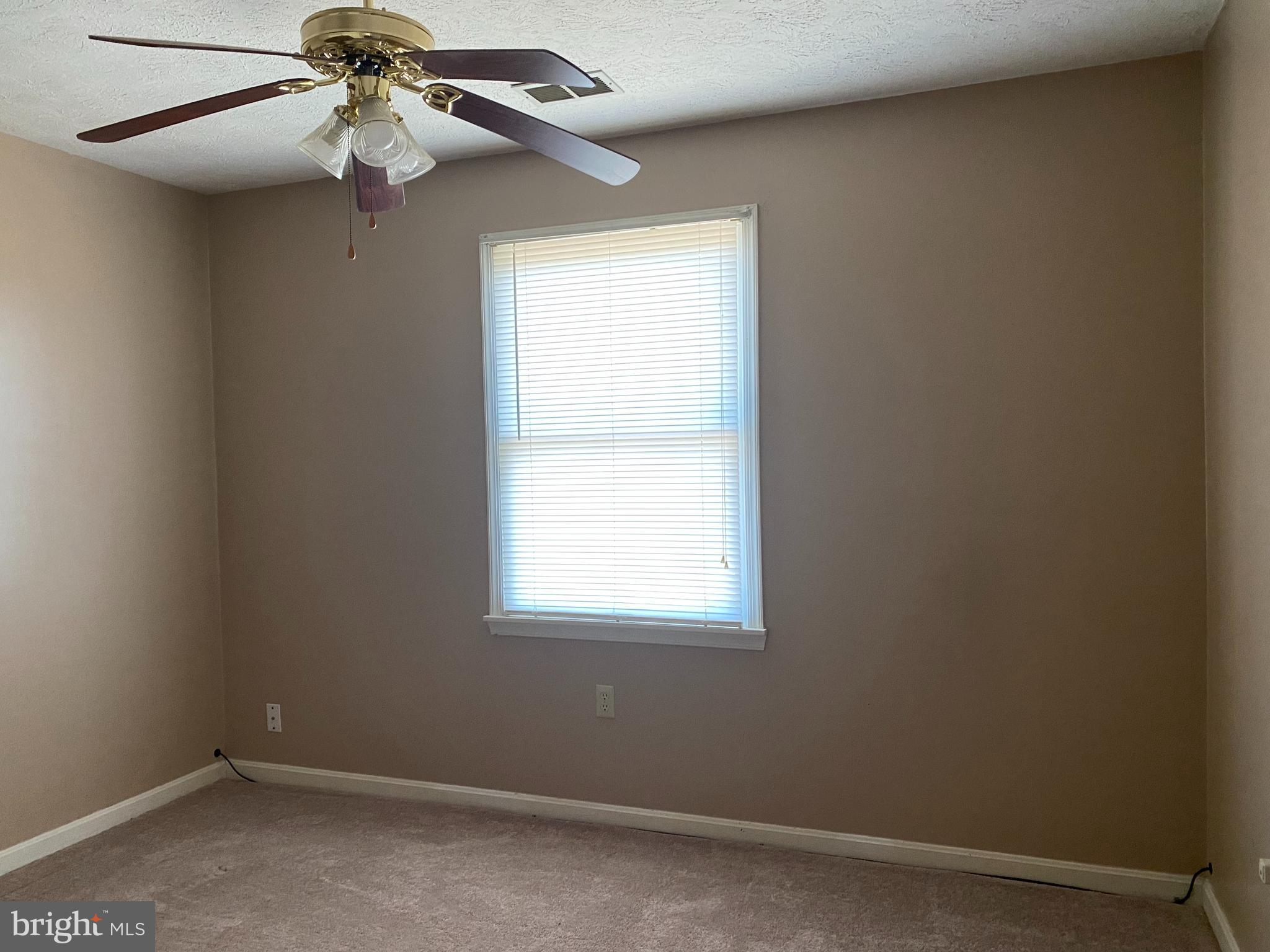 PLEASANT VALLEY ESTATES - Residential