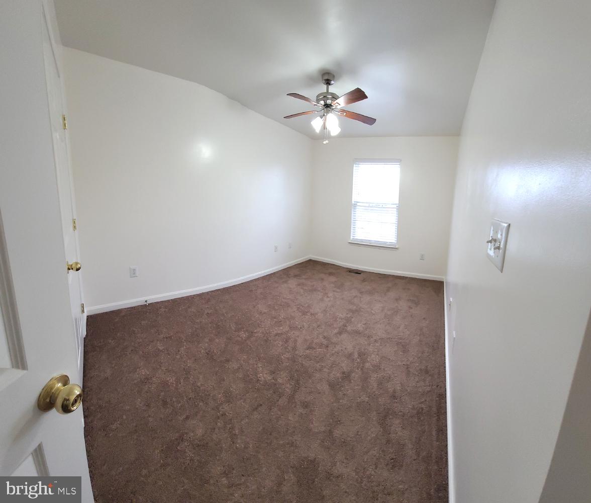 SEVEN OAKS - Residential Lease