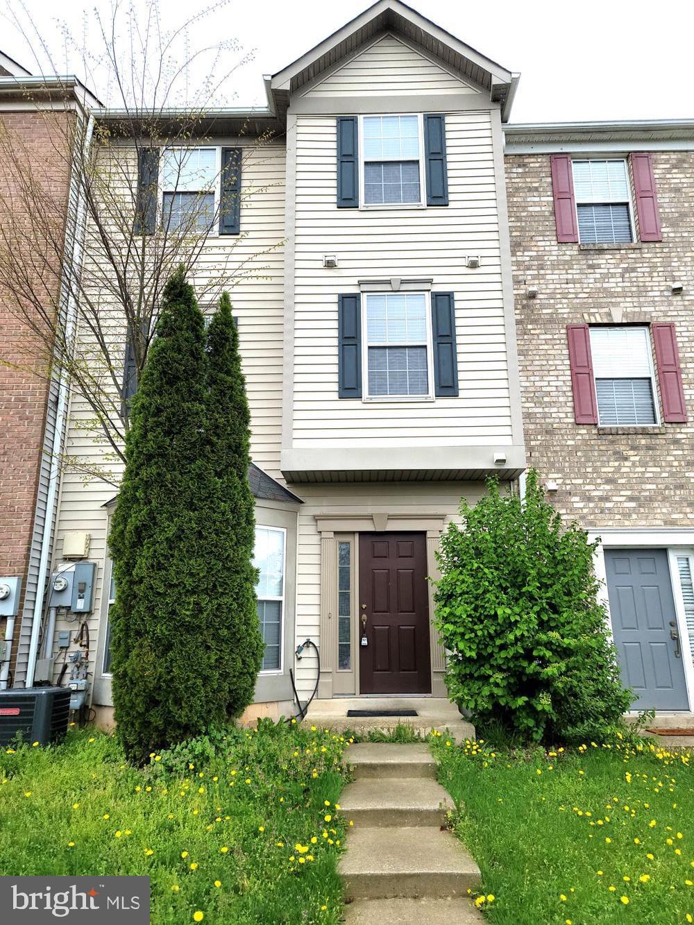 SEVEN OAKS - Residential Lease