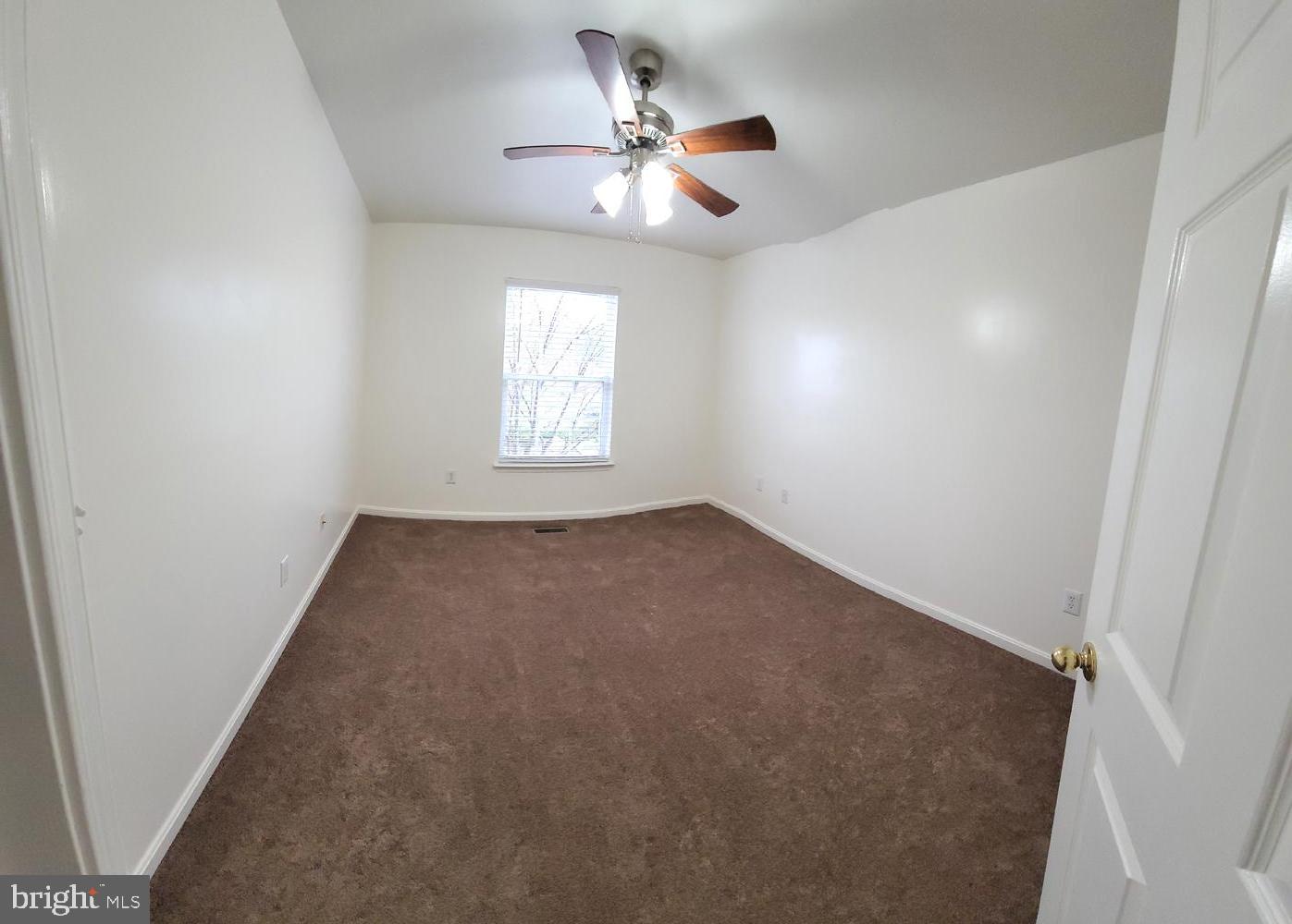 SEVEN OAKS - Residential Lease