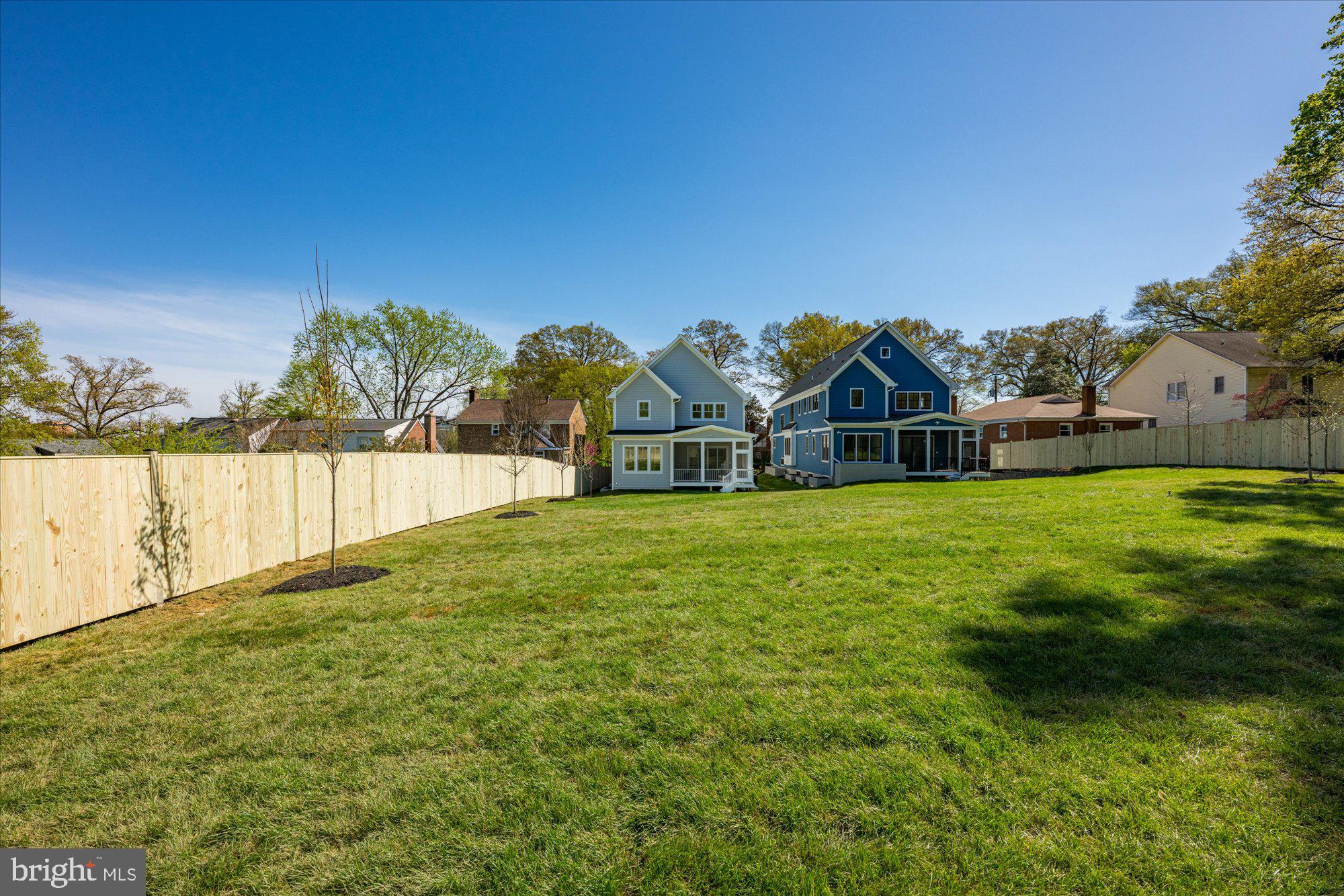 WAVERLY HILLS - Residential