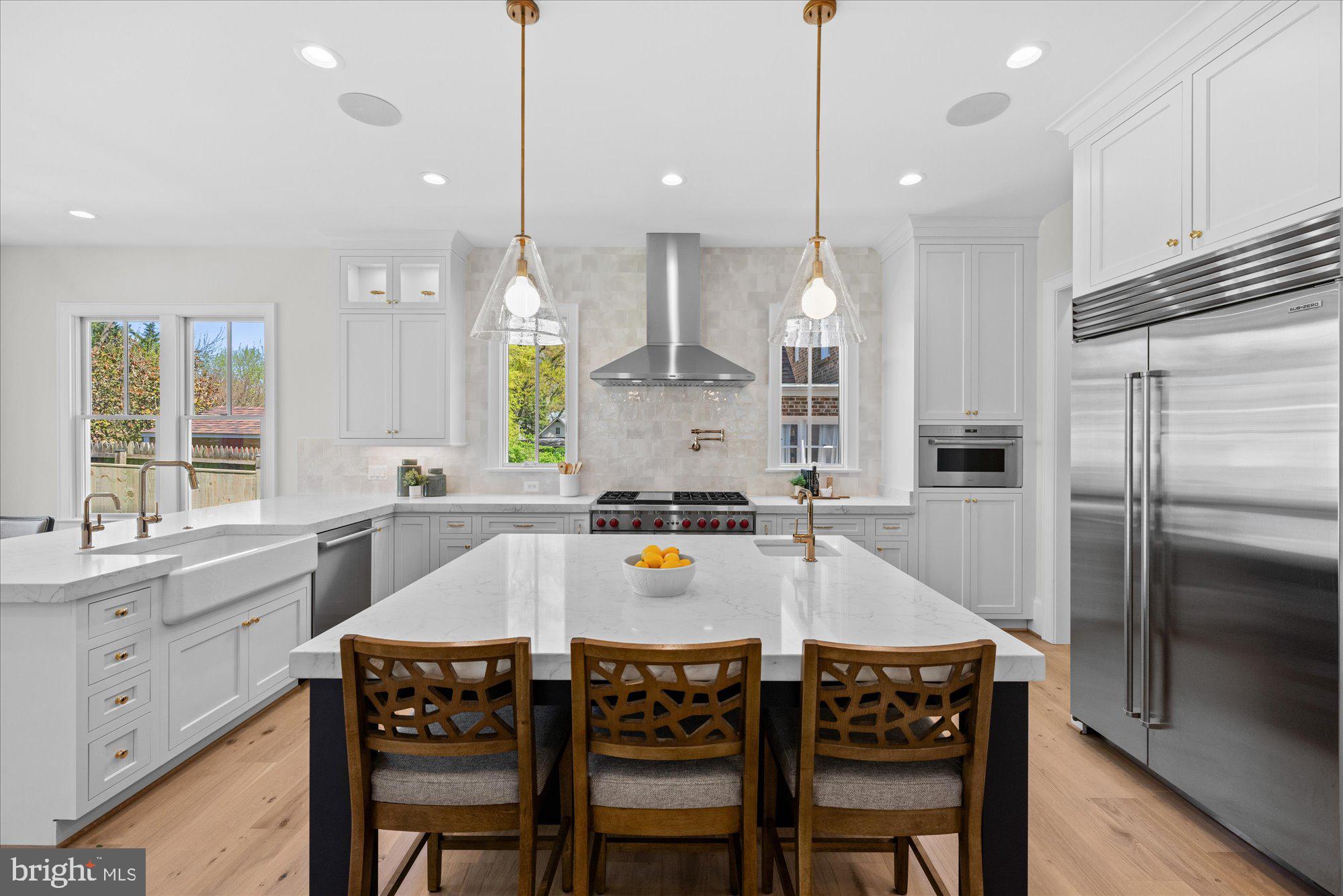 WAVERLY HILLS - Residential