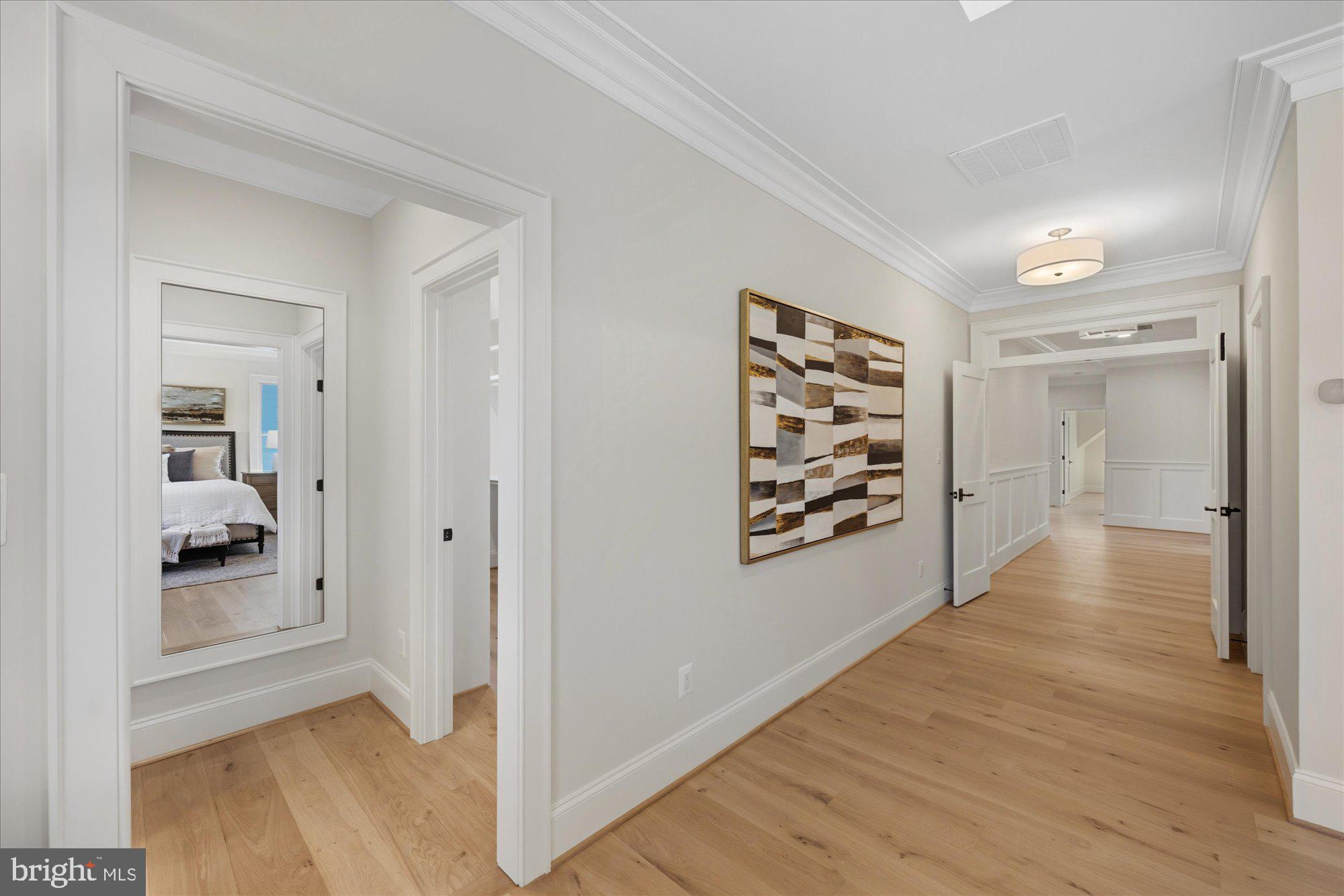 WAVERLY HILLS - Residential