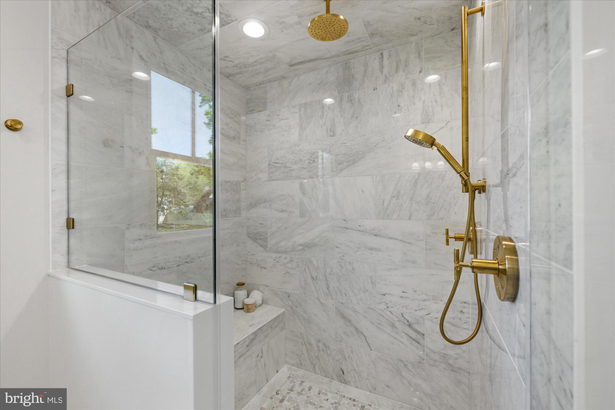 WAVERLY HILLS - Residential