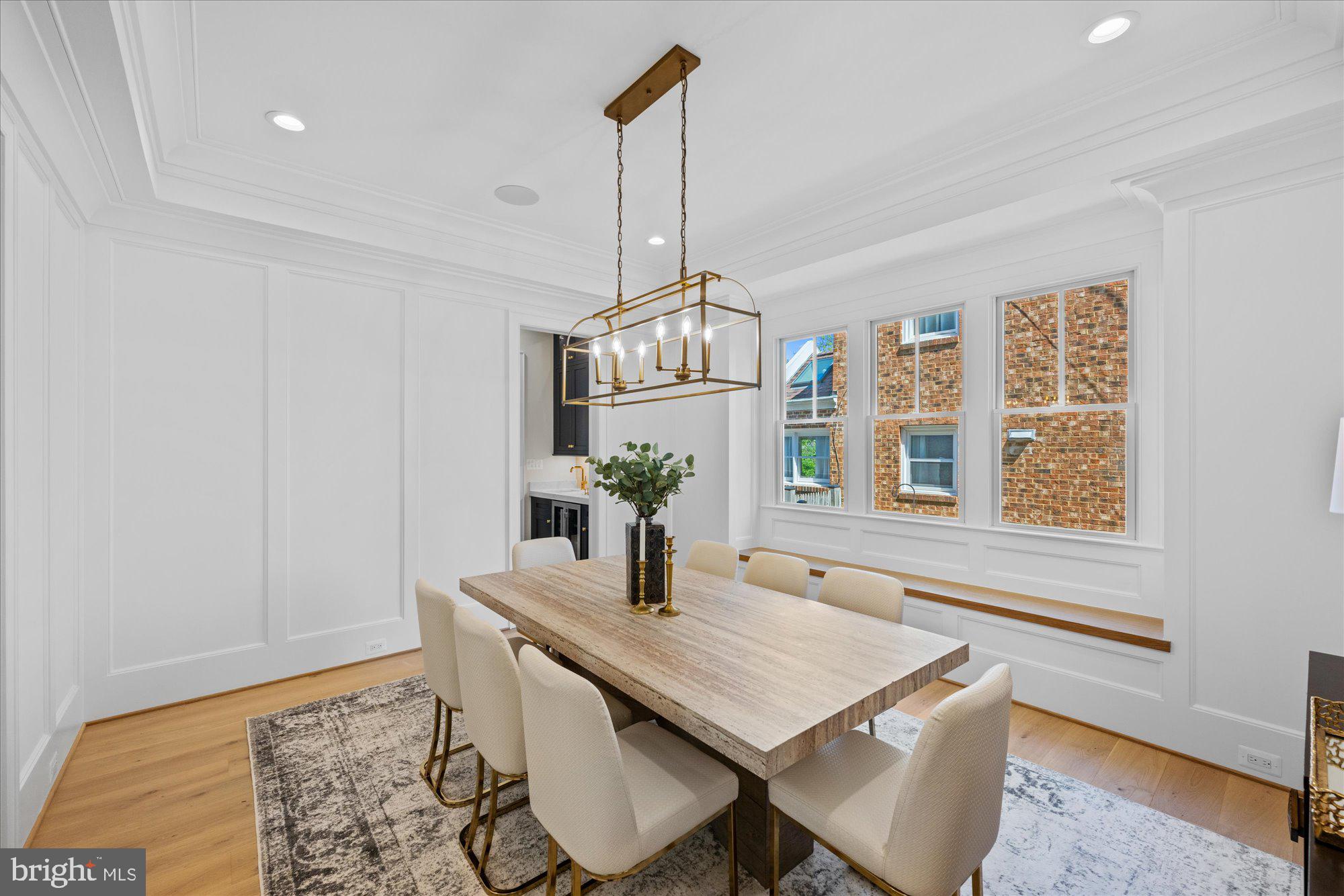 WAVERLY HILLS - Residential