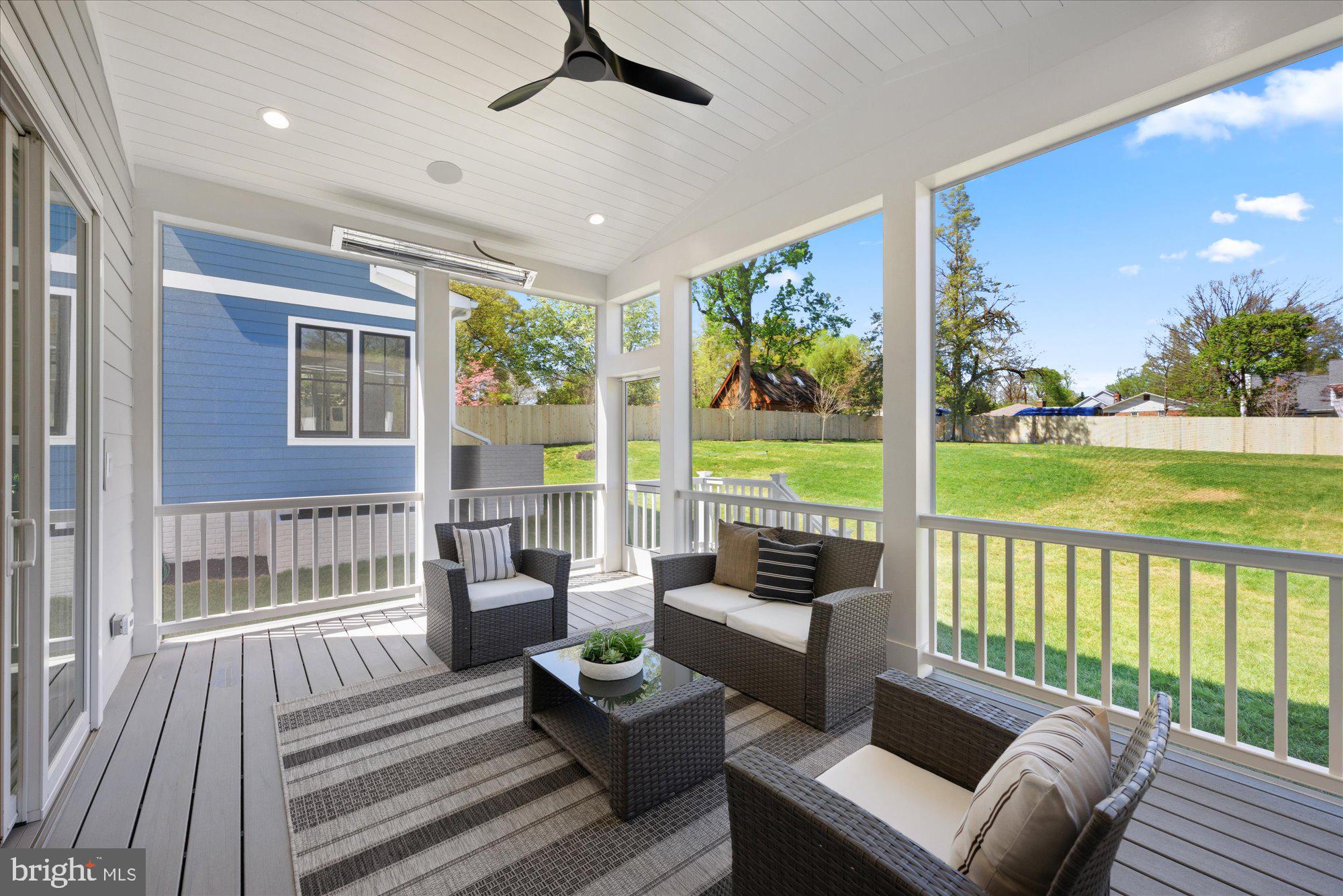 WAVERLY HILLS - Residential