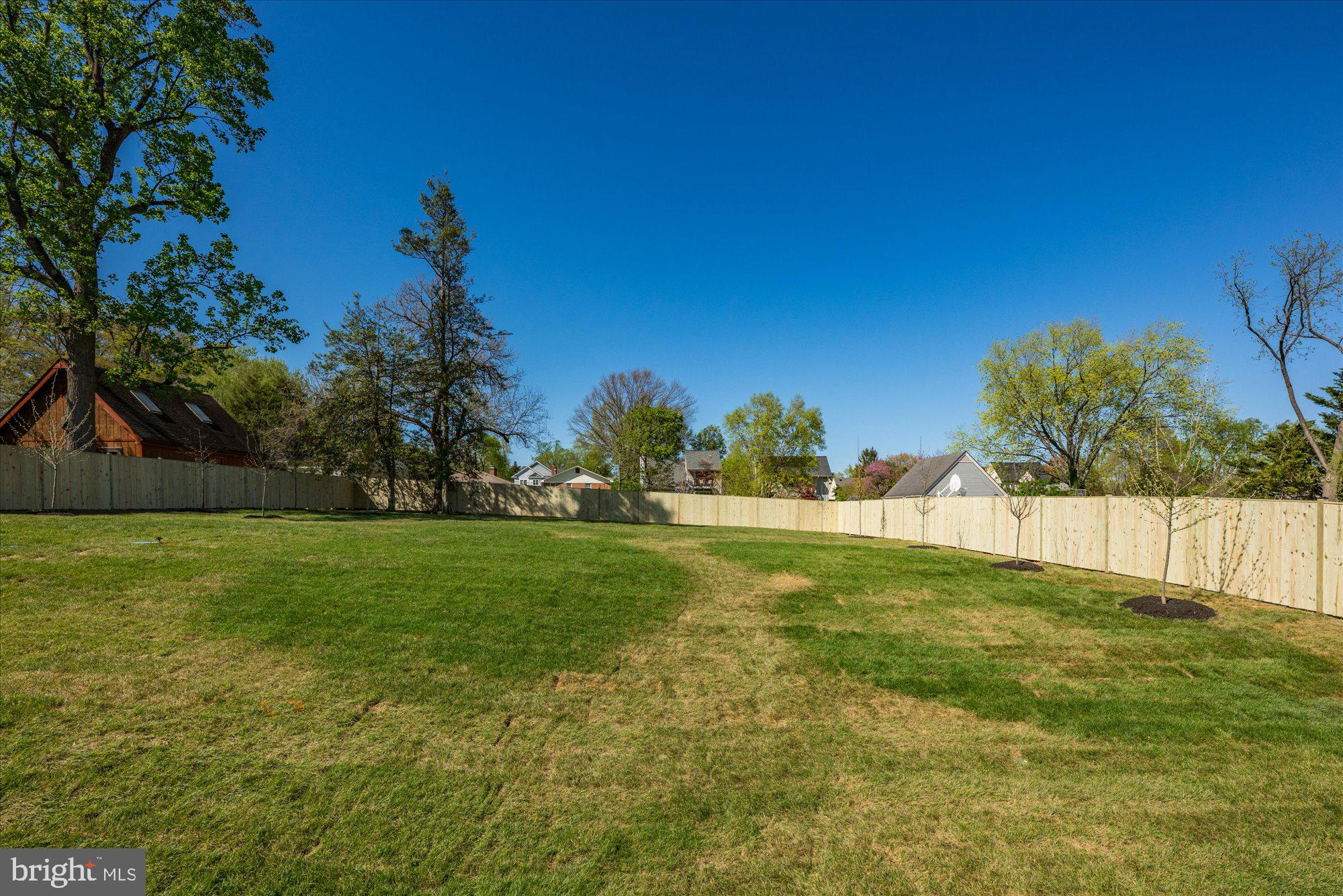 WAVERLY HILLS - Residential