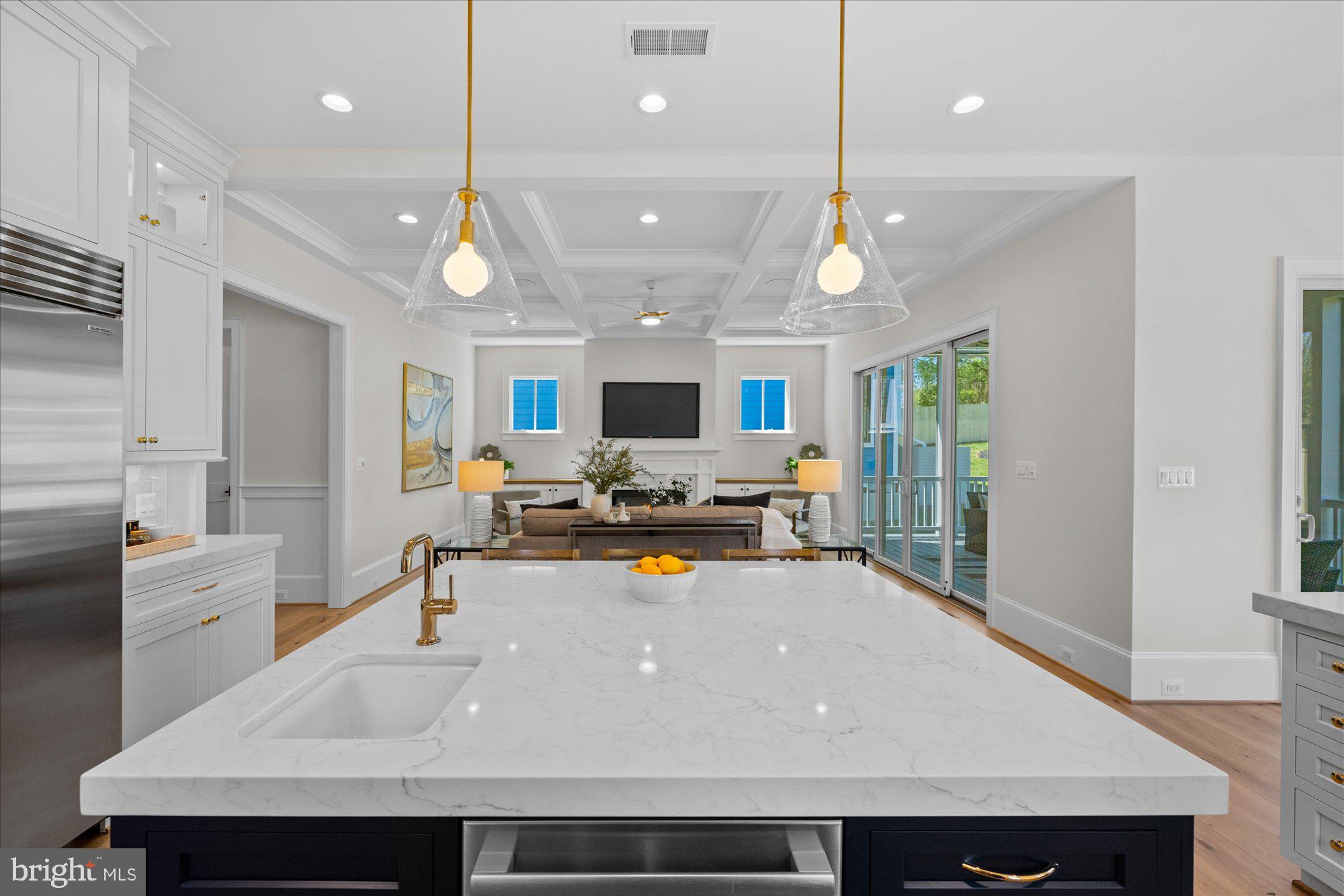 WAVERLY HILLS - Residential