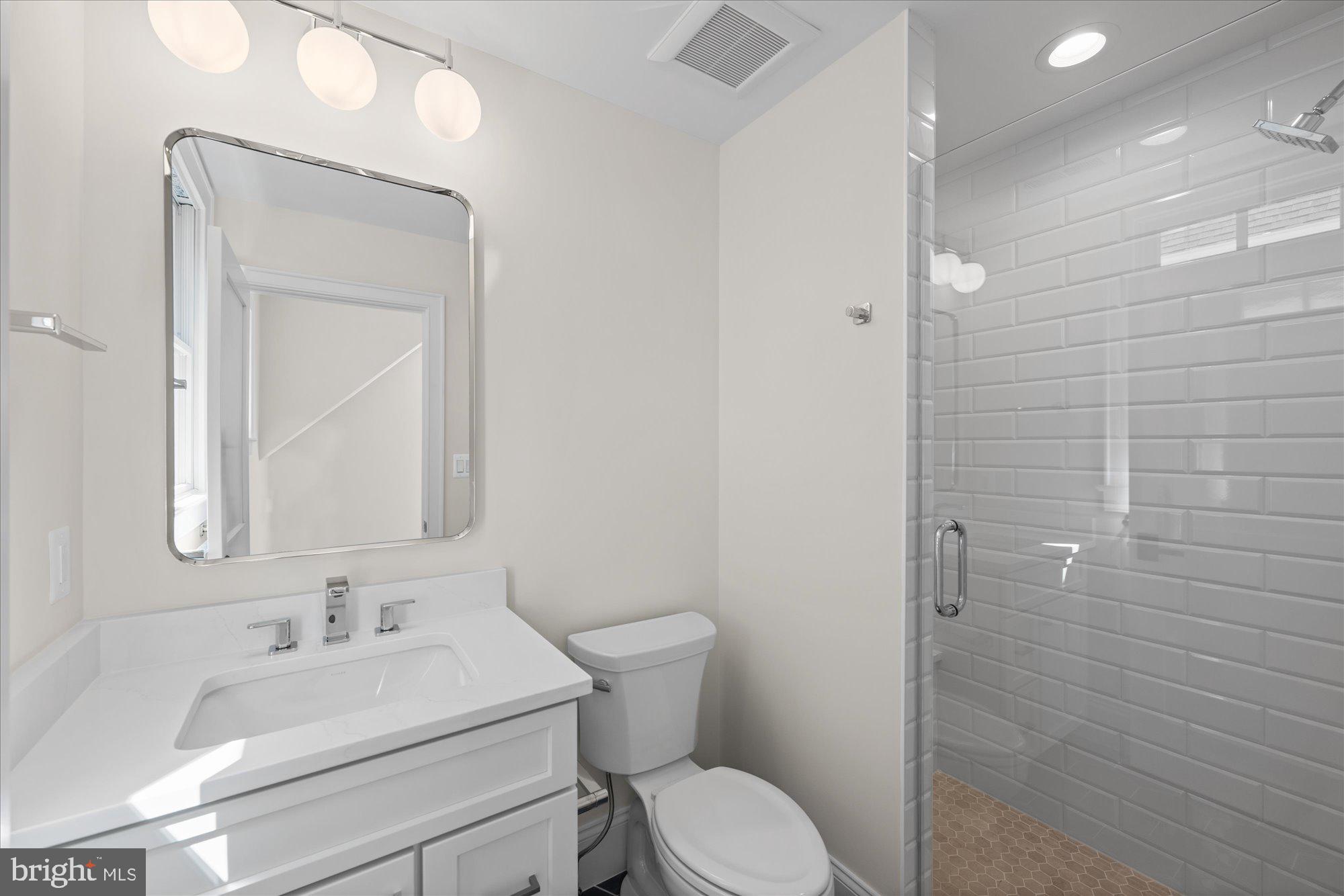 WAVERLY HILLS - Residential