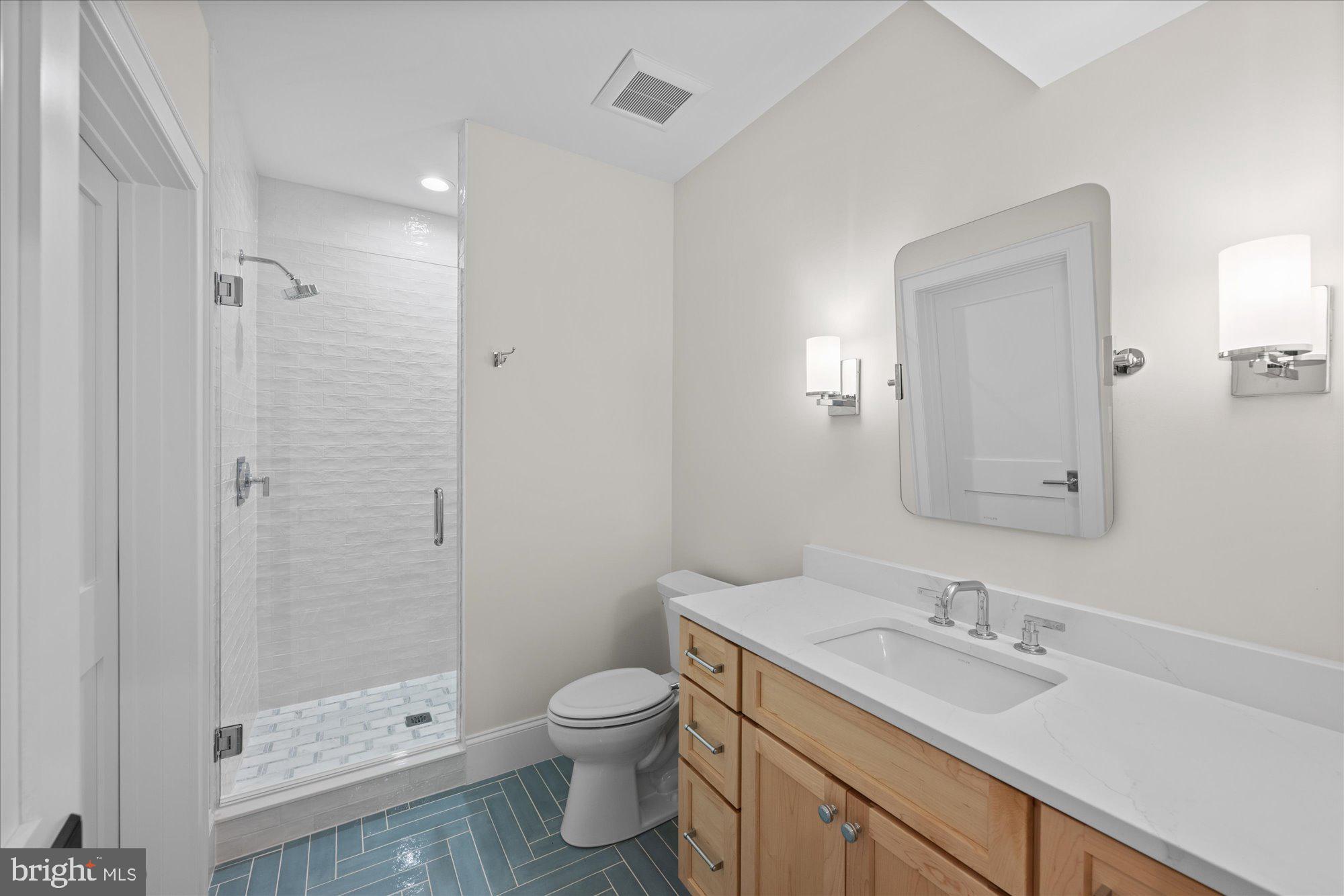 WAVERLY HILLS - Residential