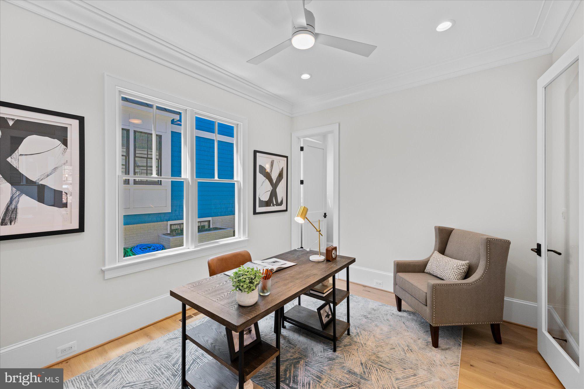 WAVERLY HILLS - Residential