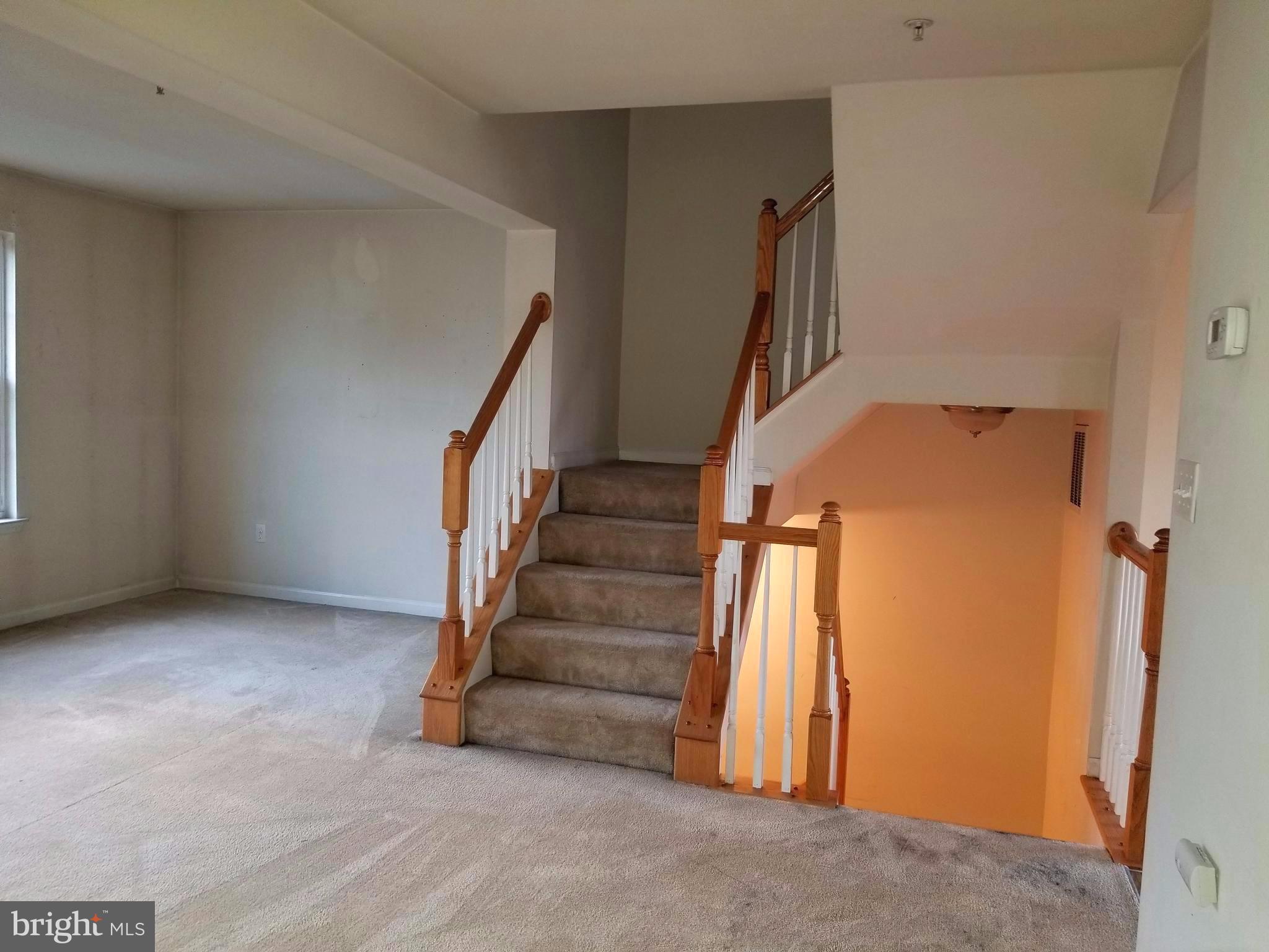 VILLAGE TOWNS - Residential