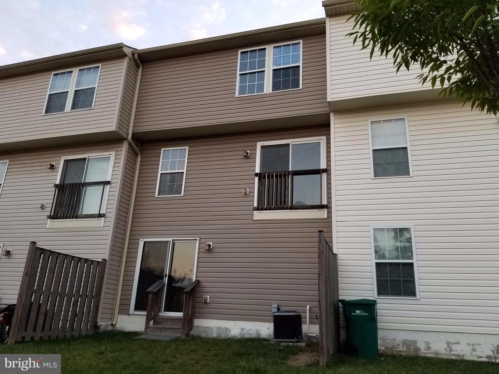 VILLAGE TOWNS - Residential