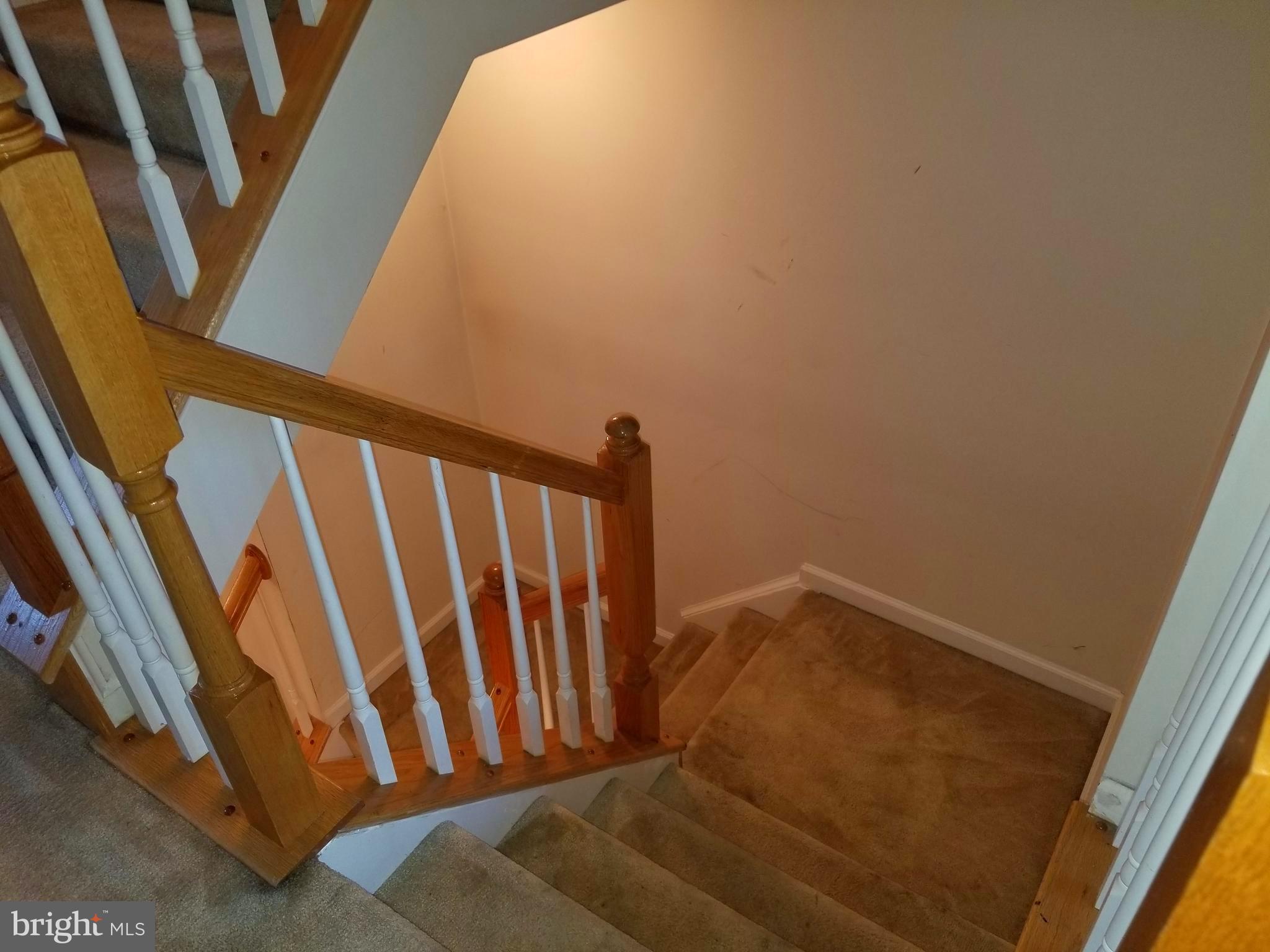 VILLAGE TOWNS - Residential