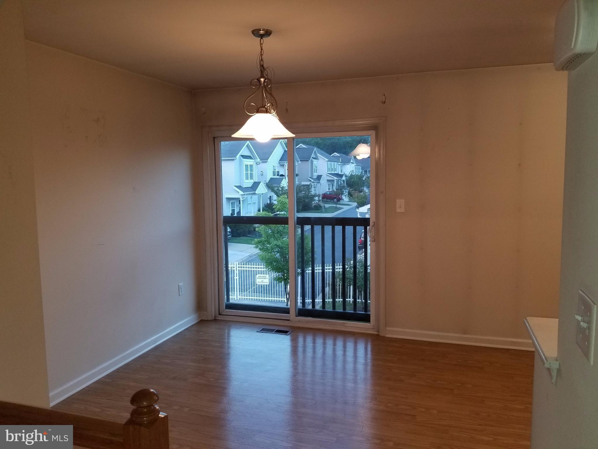 VILLAGE TOWNS - Residential