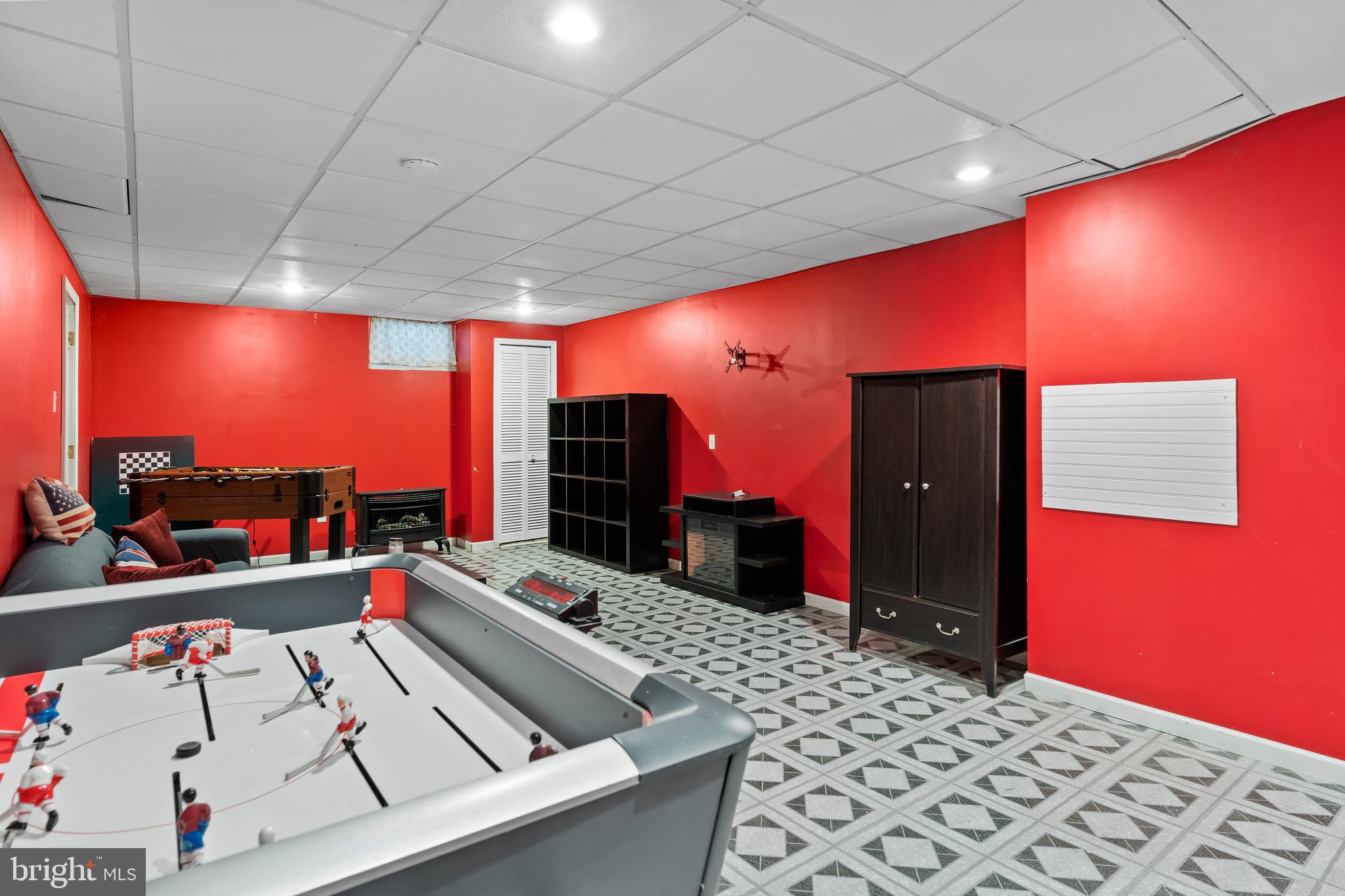 WERTZ RUN HEIGHTS - Residential