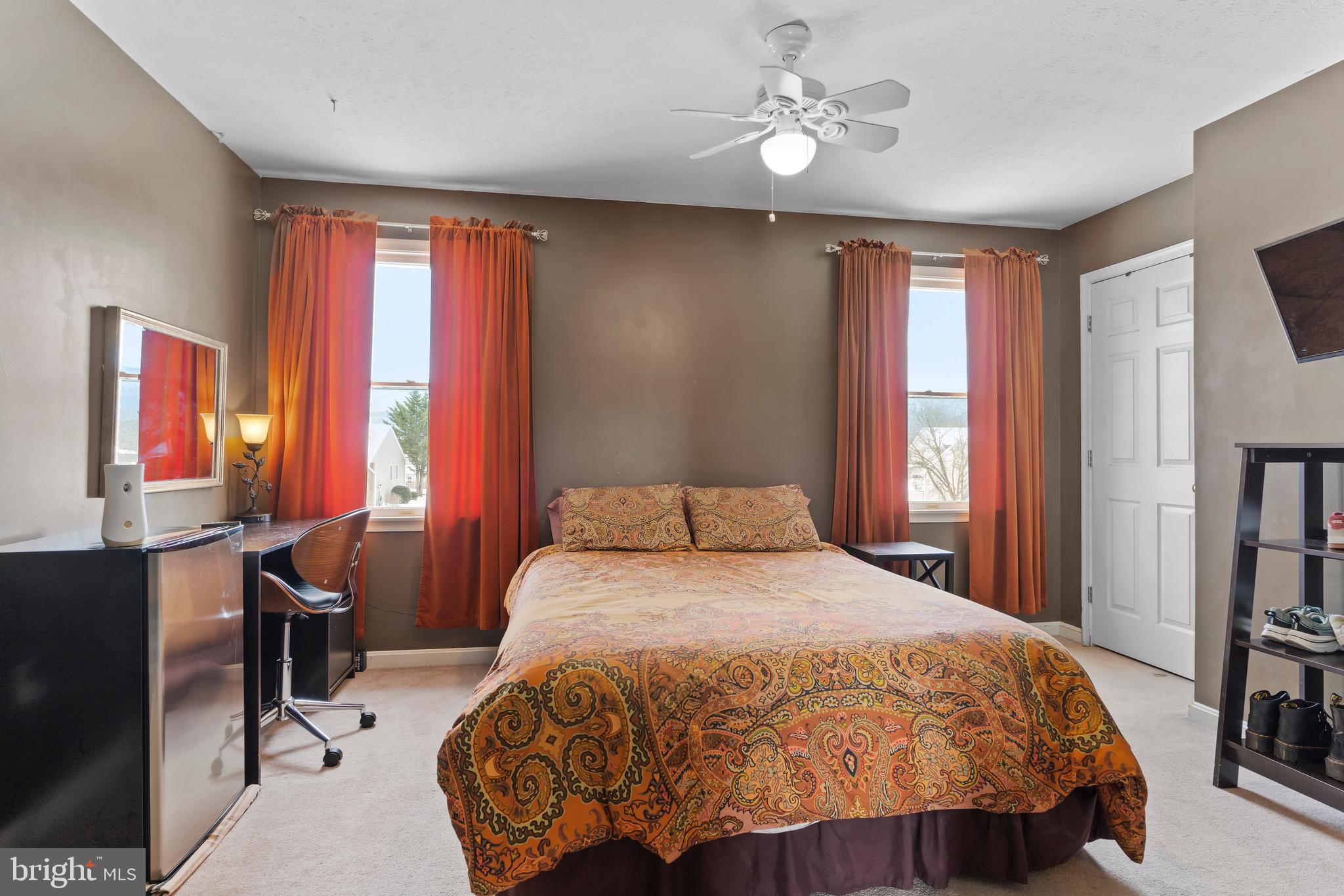 WERTZ RUN HEIGHTS - Residential