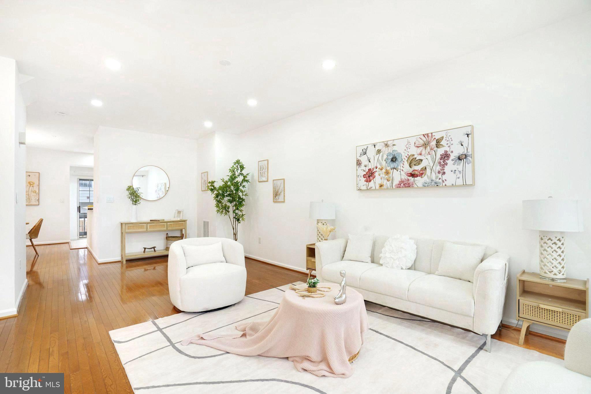 SUNNYSIDE - Residential