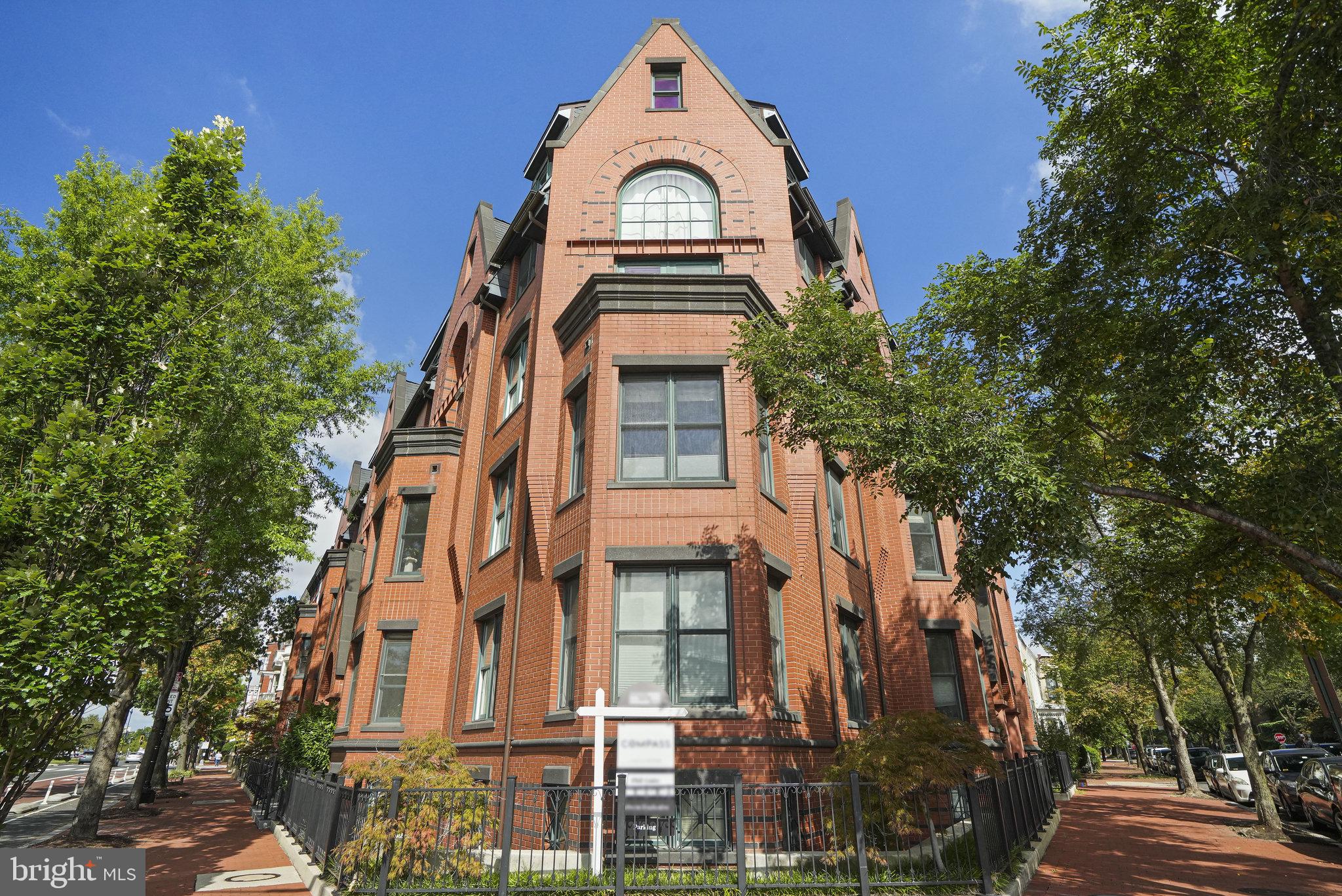1020 PENNSYLVANIA AVENUE SE 404