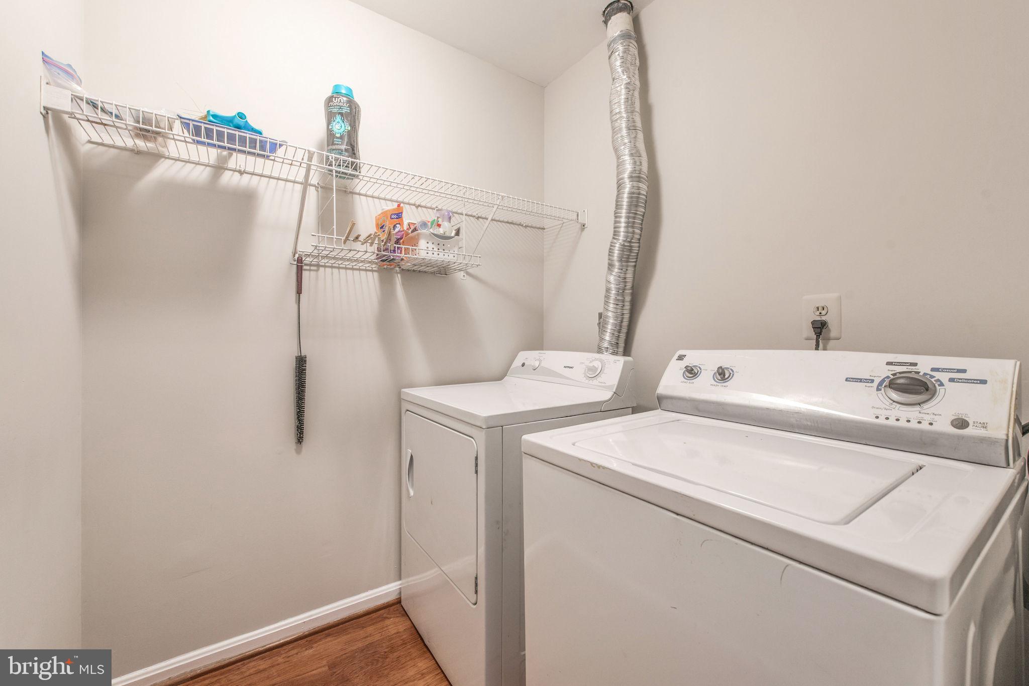 STRATFORD GLEN - Residential Lease