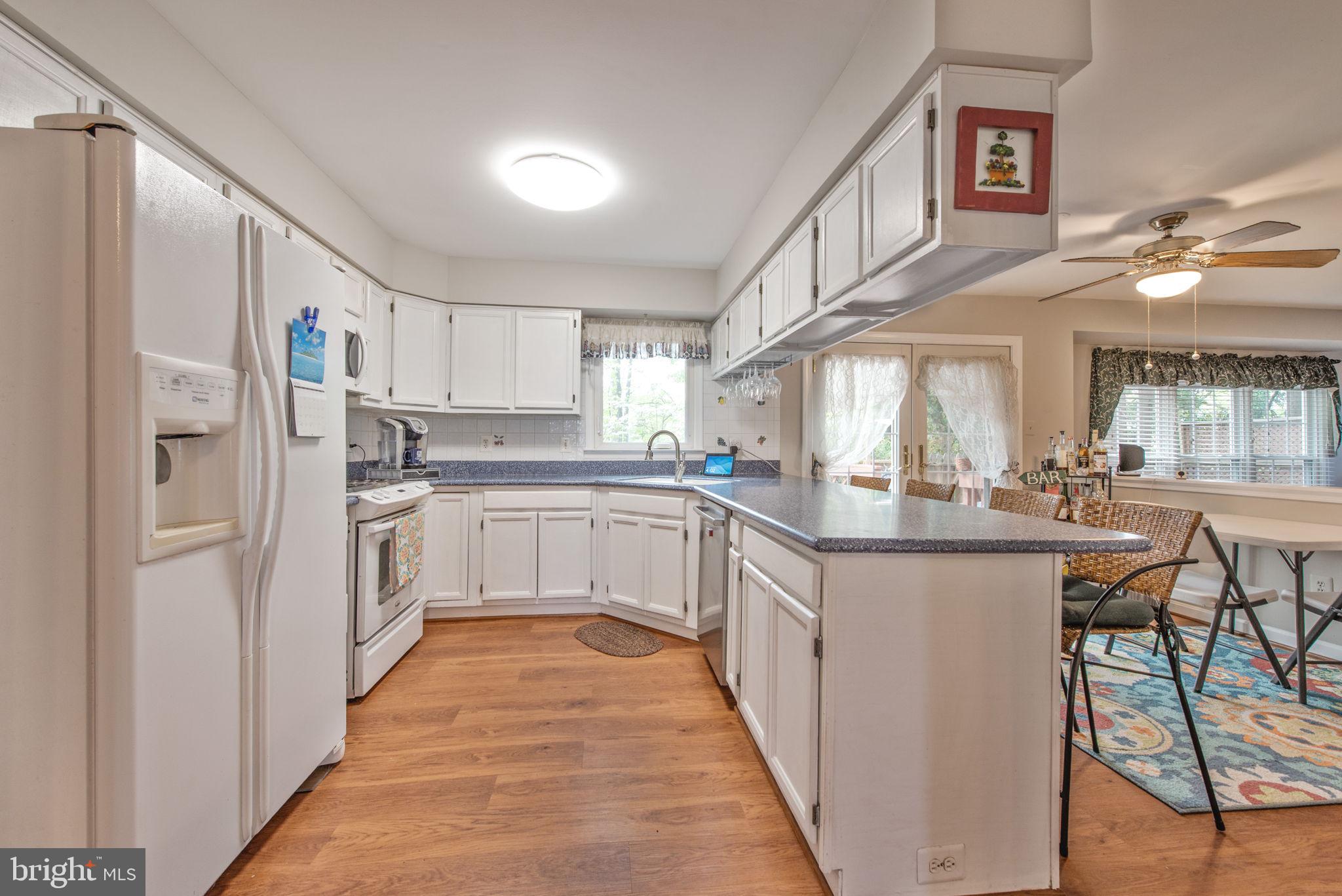 STRATFORD GLEN - Residential Lease