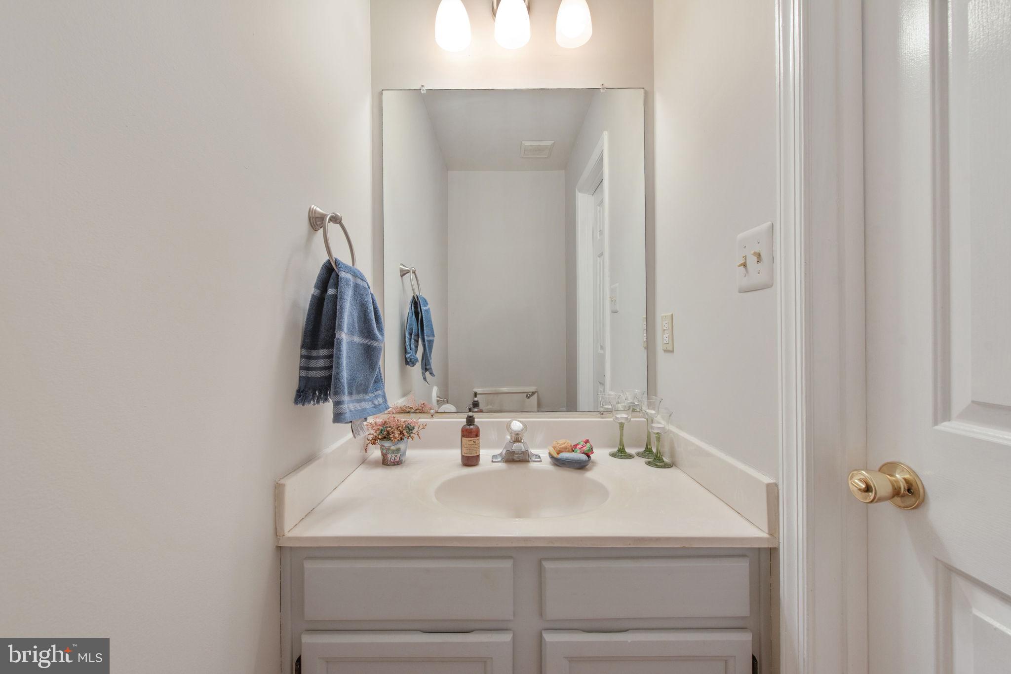 STRATFORD GLEN - Residential Lease