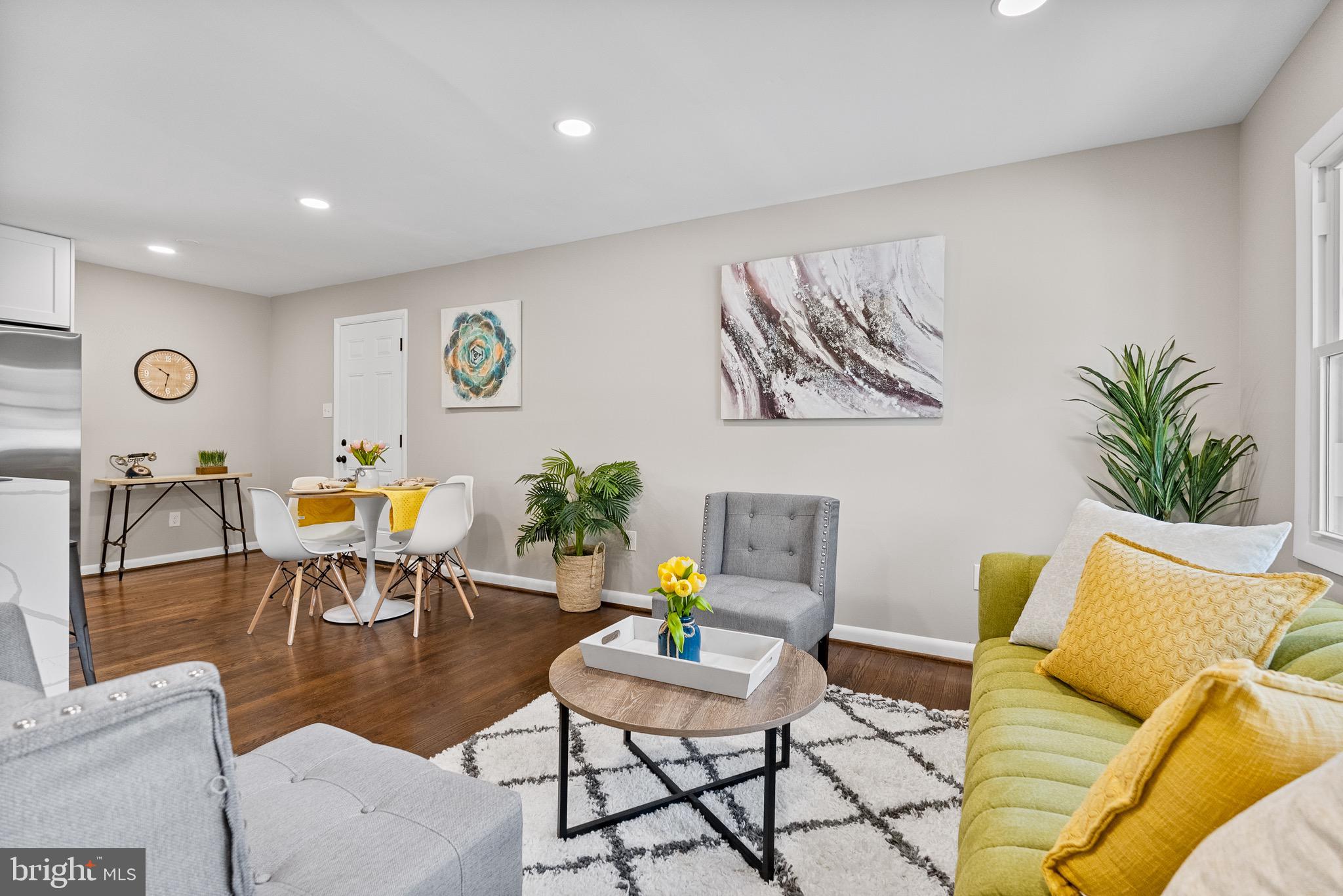 7233 VELLEX LANE