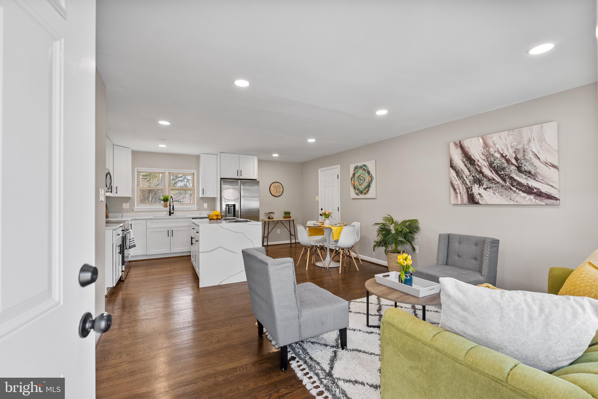 7233 VELLEX LANE