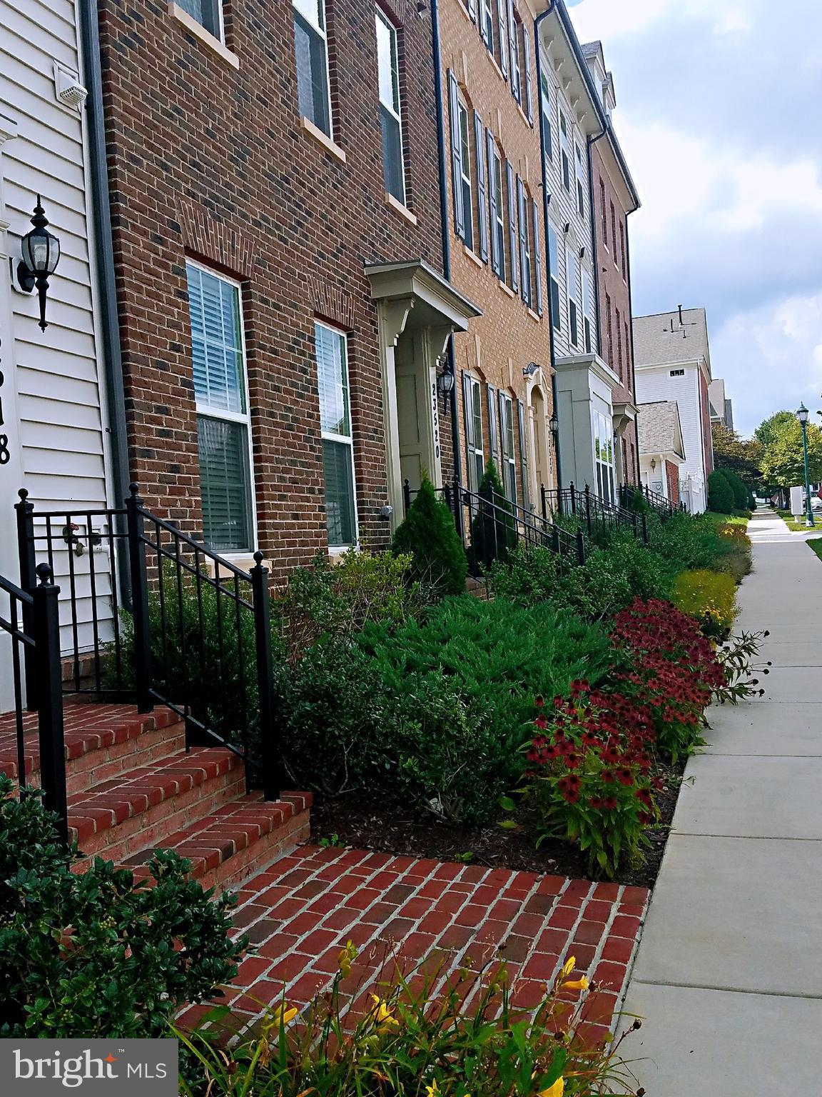 CLARKSBURG TOWN CENTER - Residential Lease