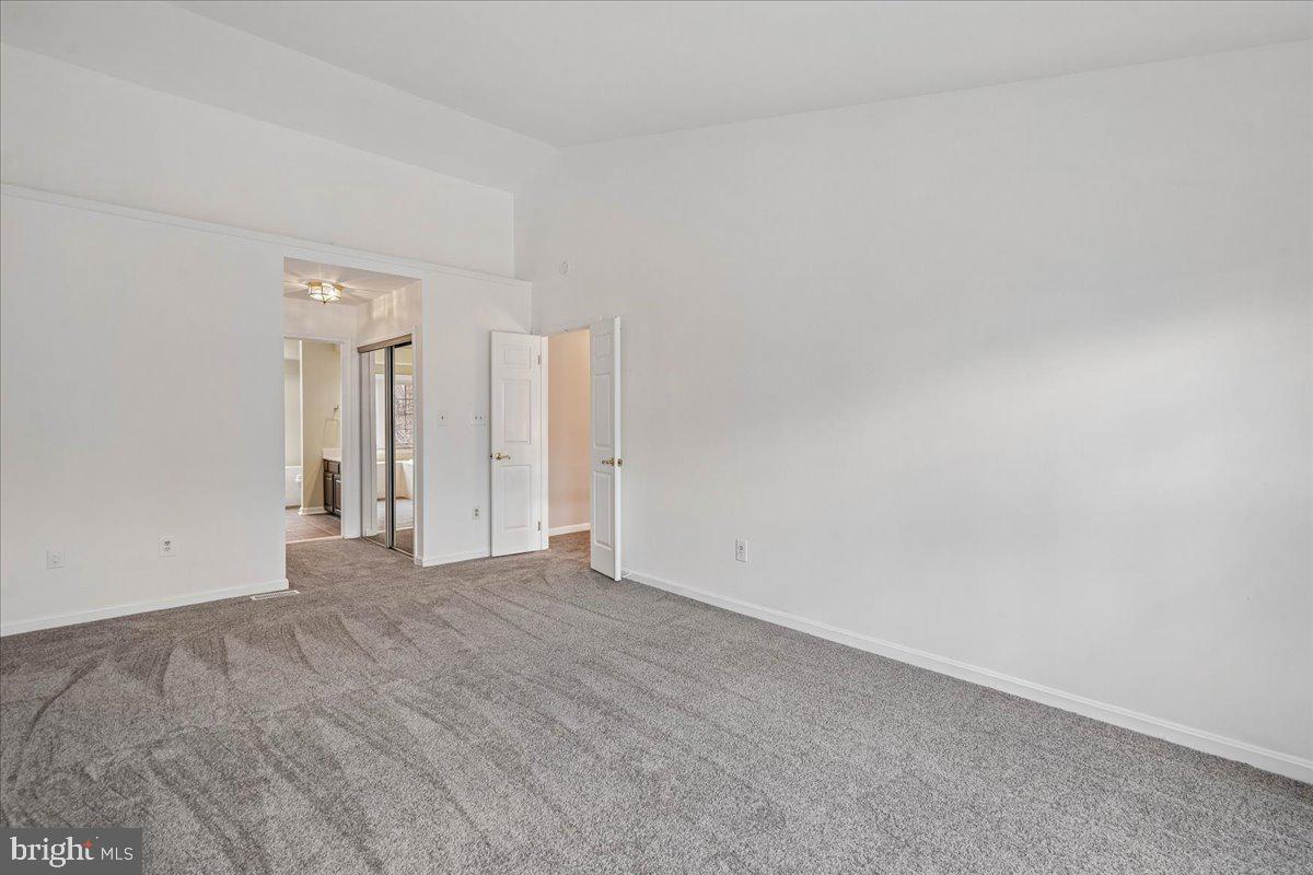 GREENSPRING - Residential