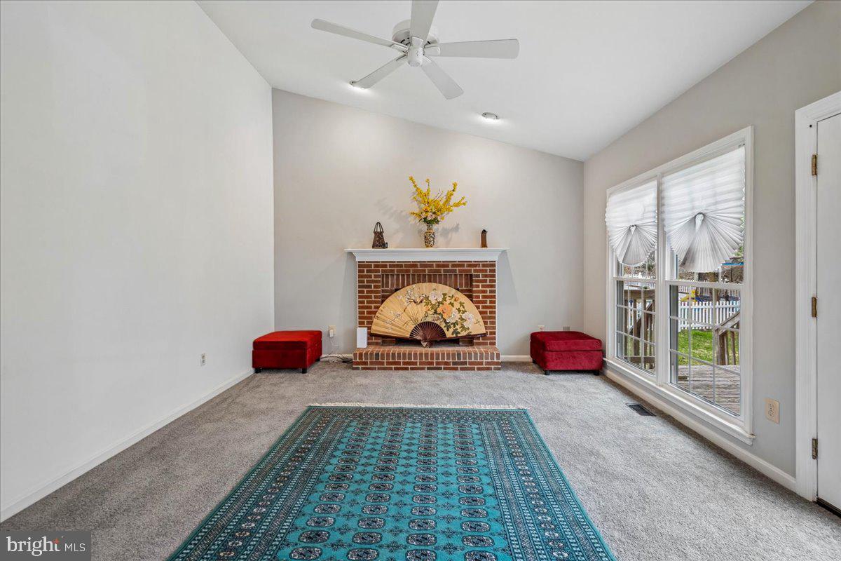 GREENSPRING - Residential