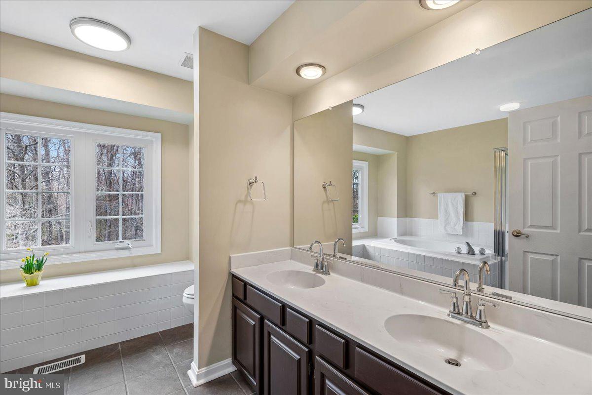 GREENSPRING - Residential