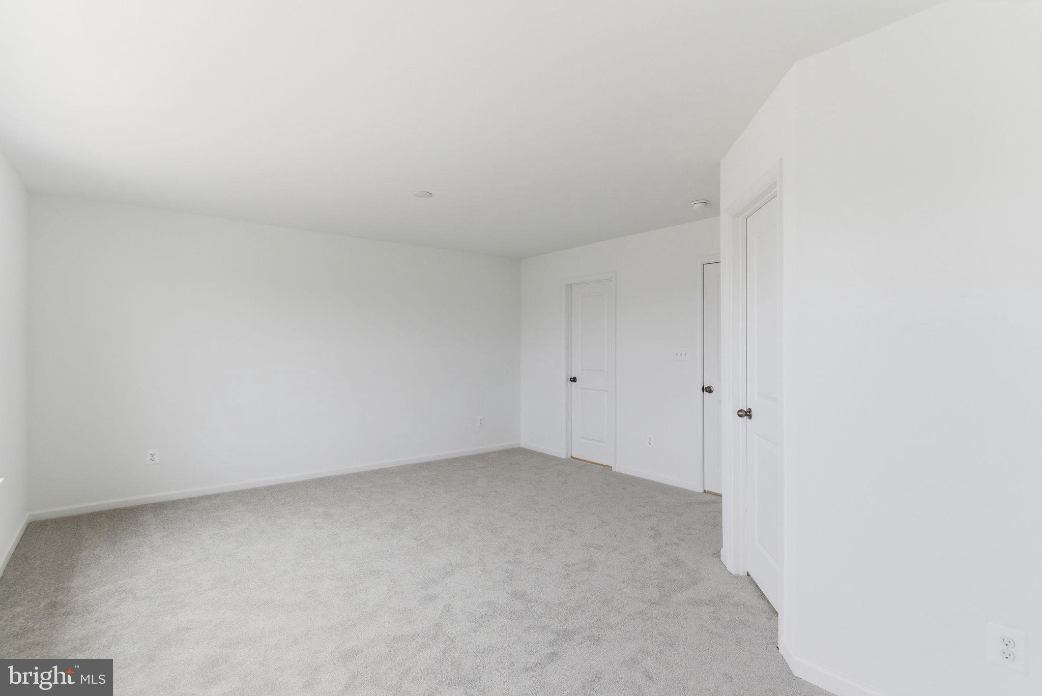 MARTINSBURG STATION - Residential