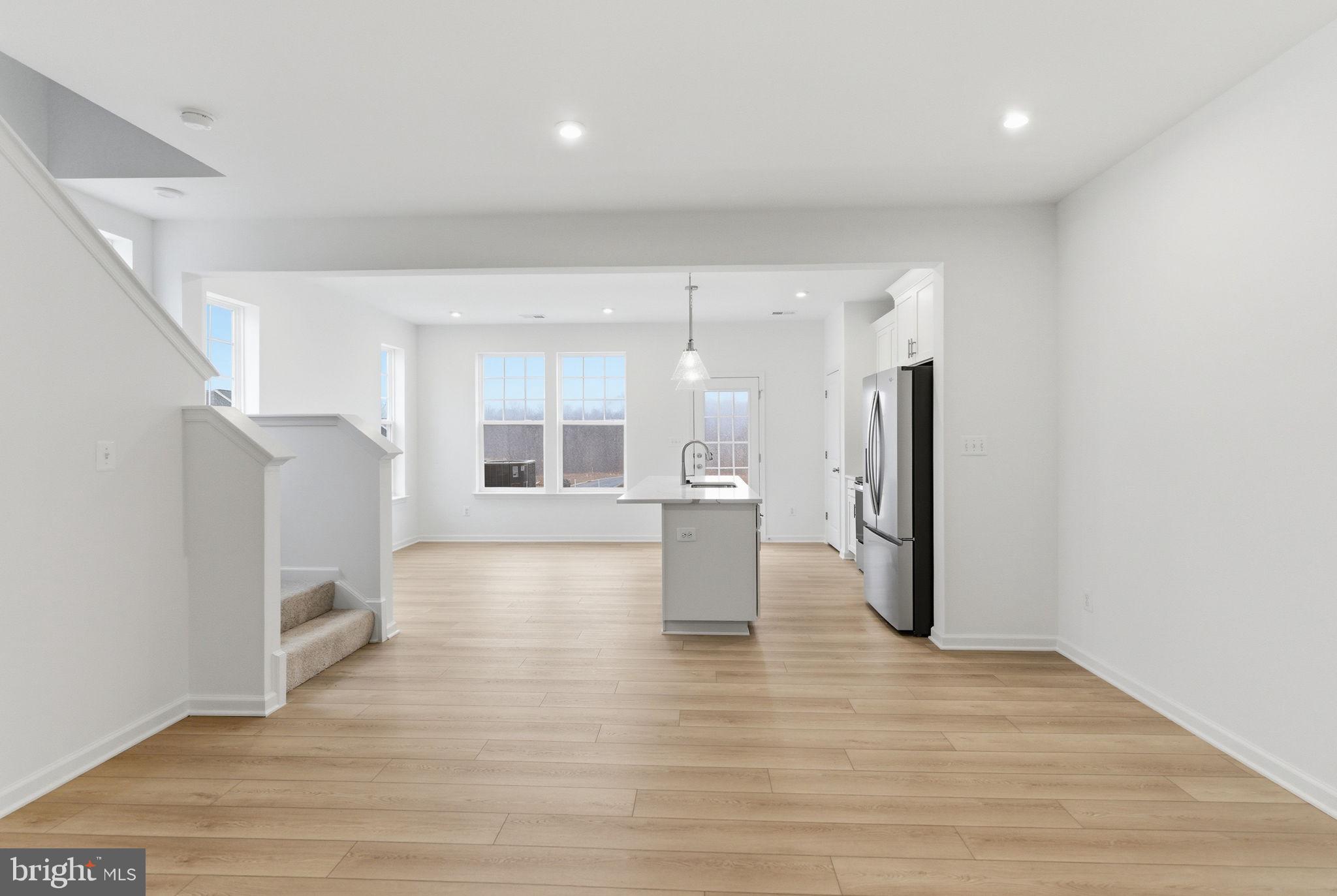 MARTINSBURG STATION - Residential