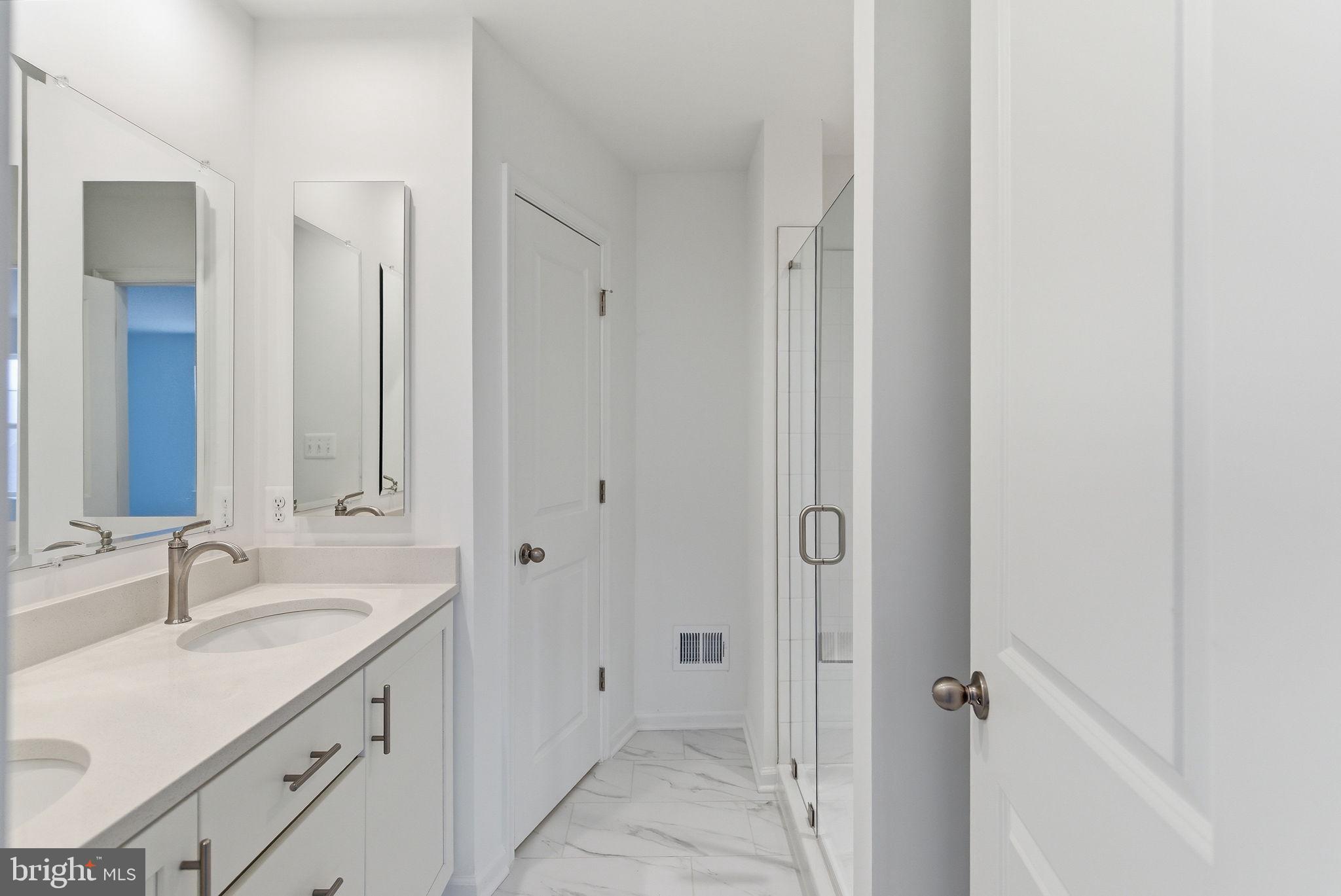 MARTINSBURG STATION - Residential