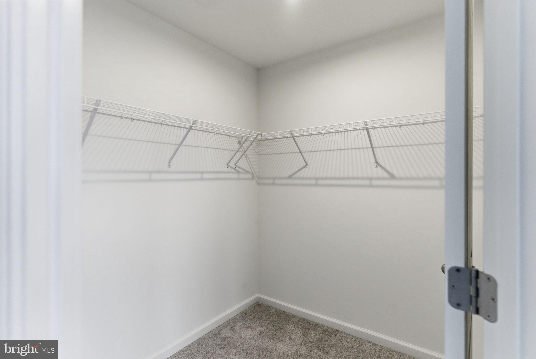 MARTINSBURG STATION - Residential