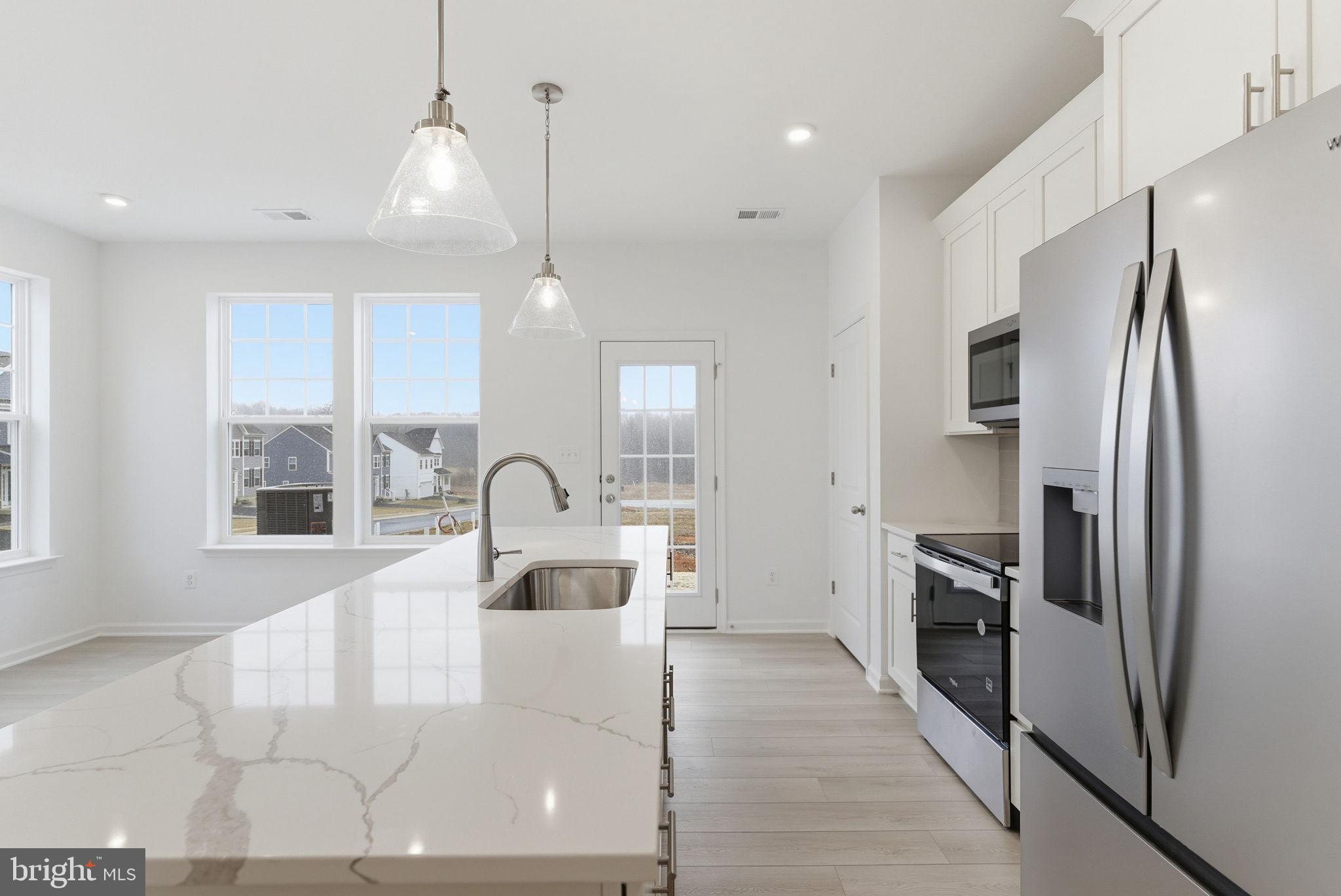 MARTINSBURG STATION - Residential