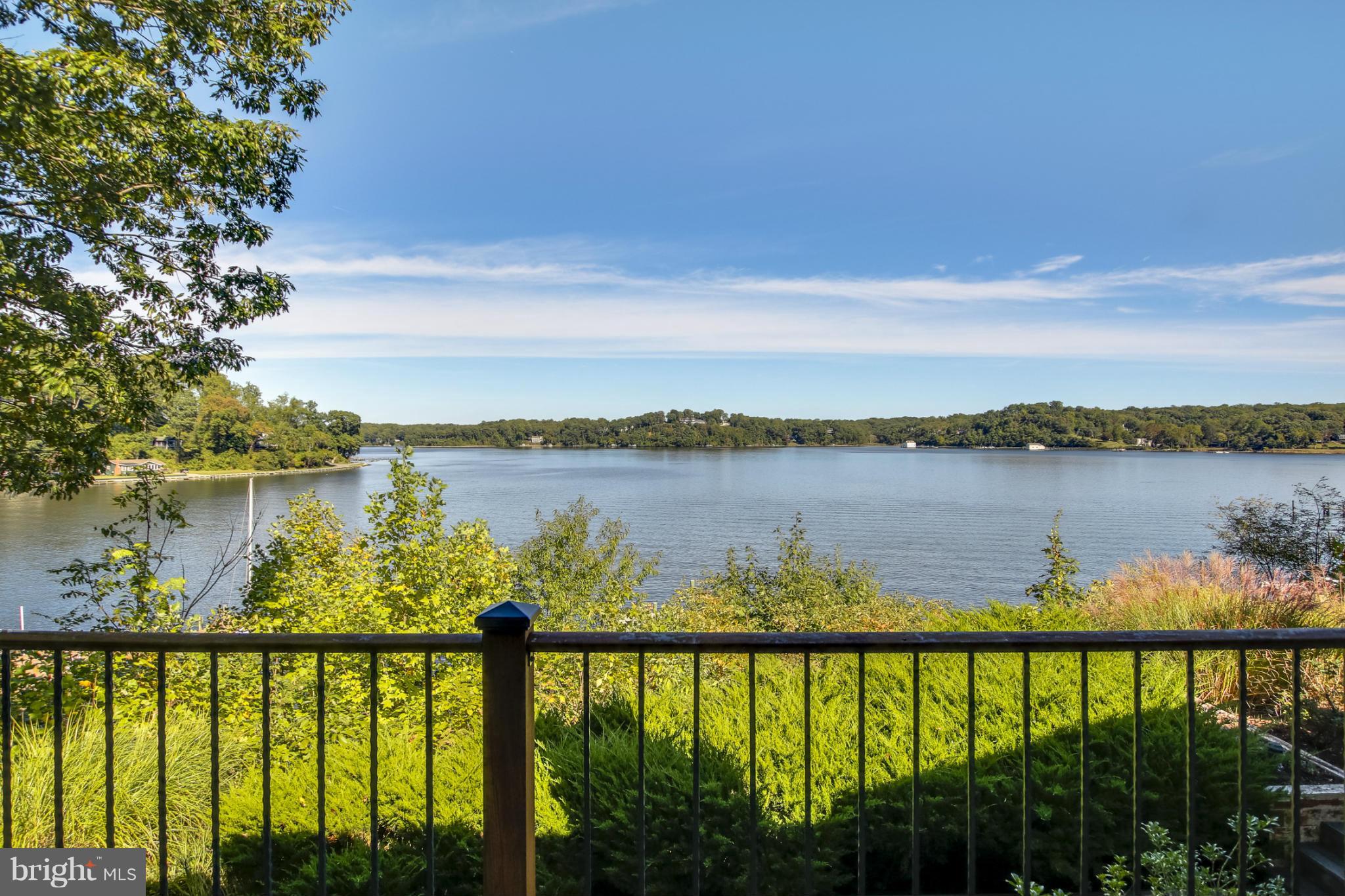 THE DOWNS - Residential