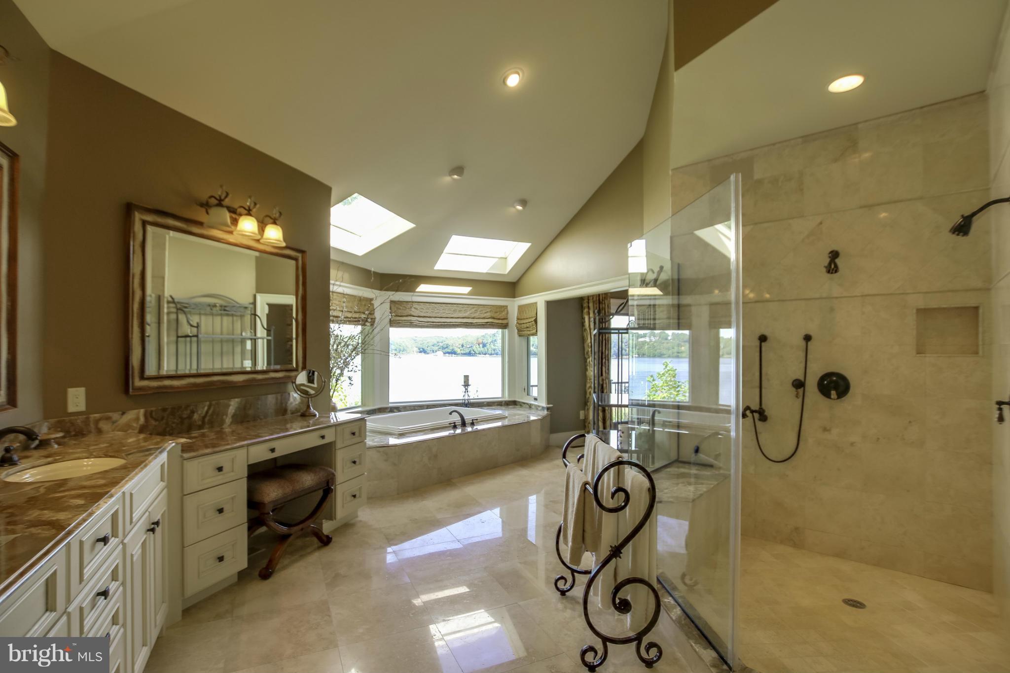 THE DOWNS - Residential