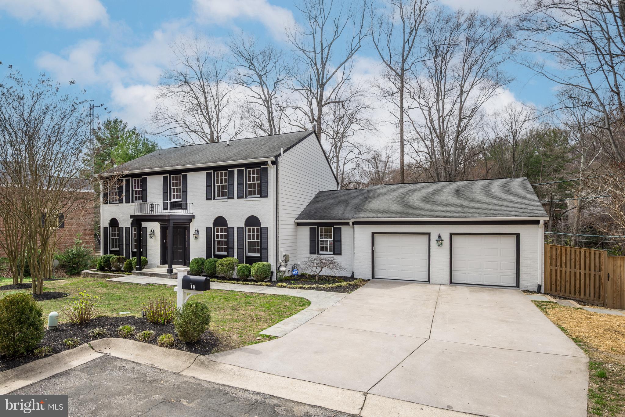 WOODACRES - Residential