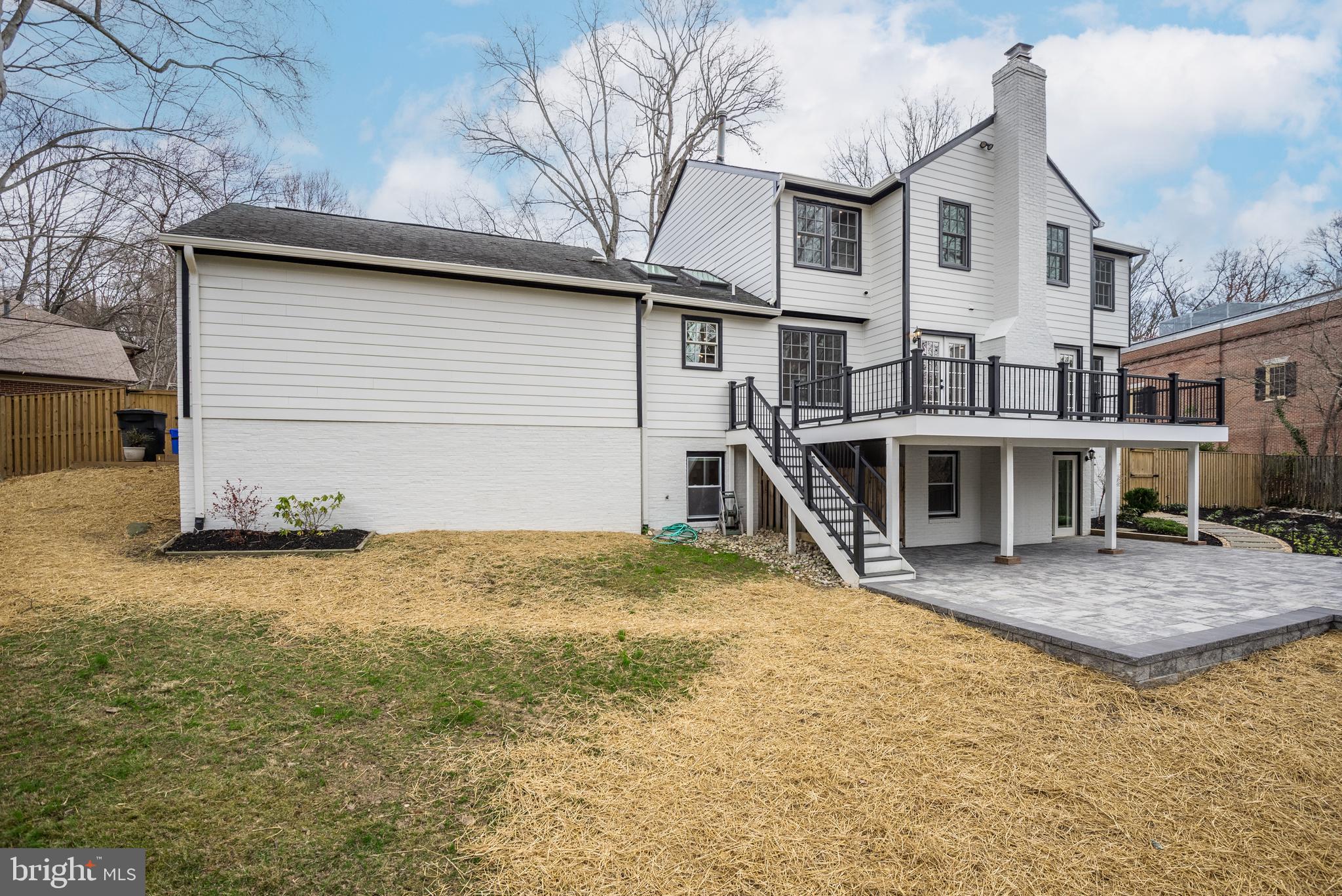 WOODACRES - Residential