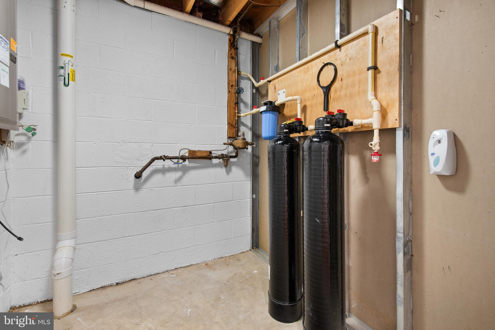 WOODACRES - Residential