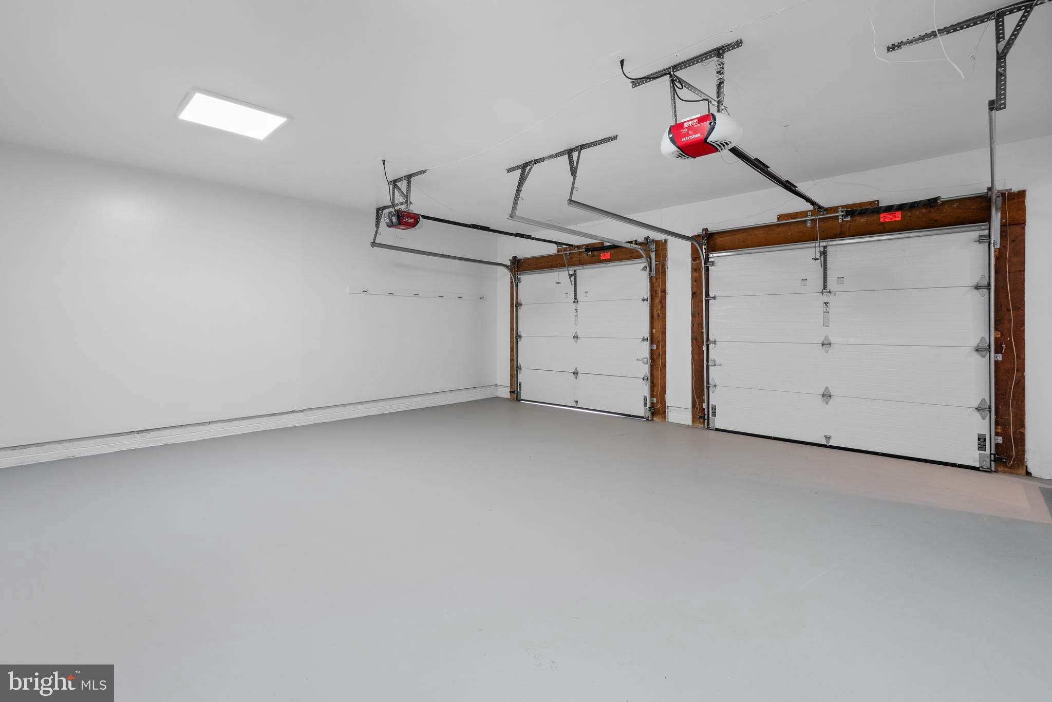 WOODACRES - Residential