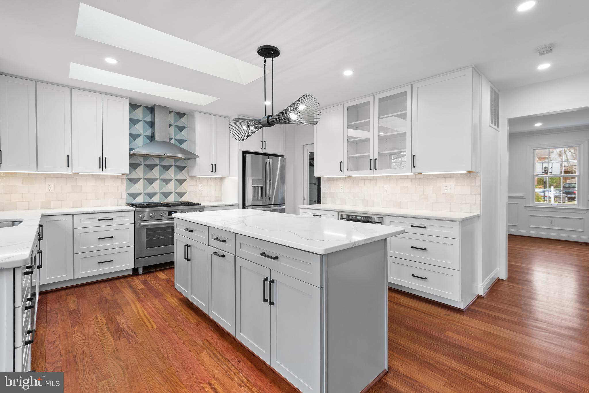 WOODACRES - Residential