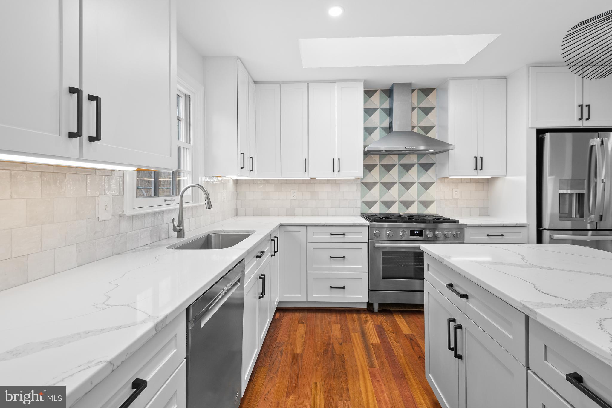 WOODACRES - Residential