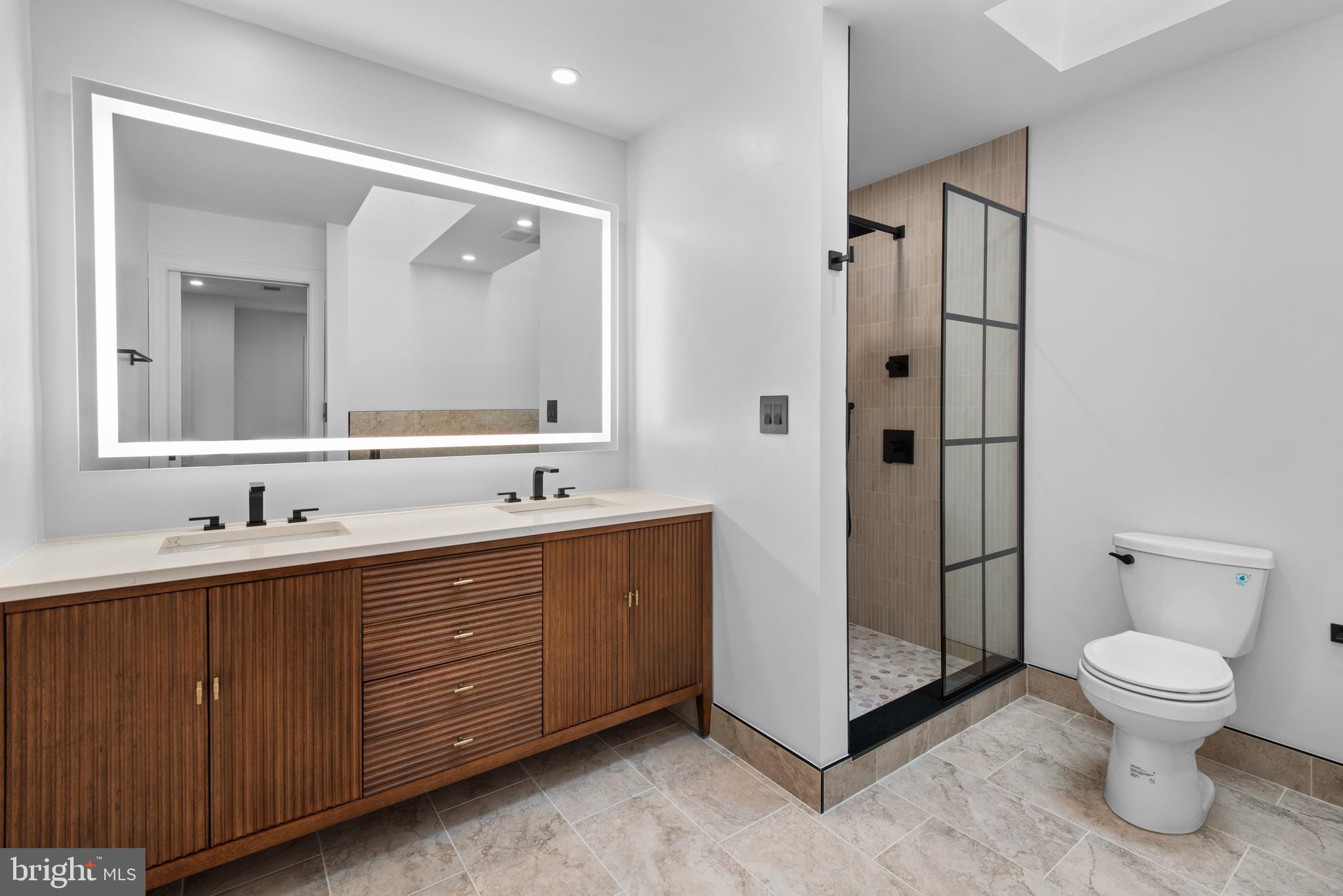 WOODACRES - Residential