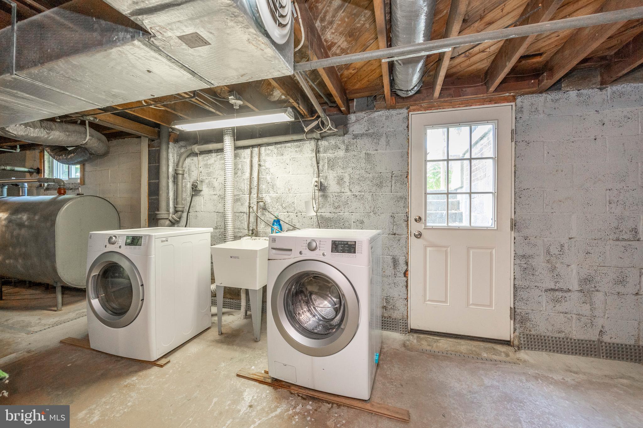 ROSEDALE - Residential