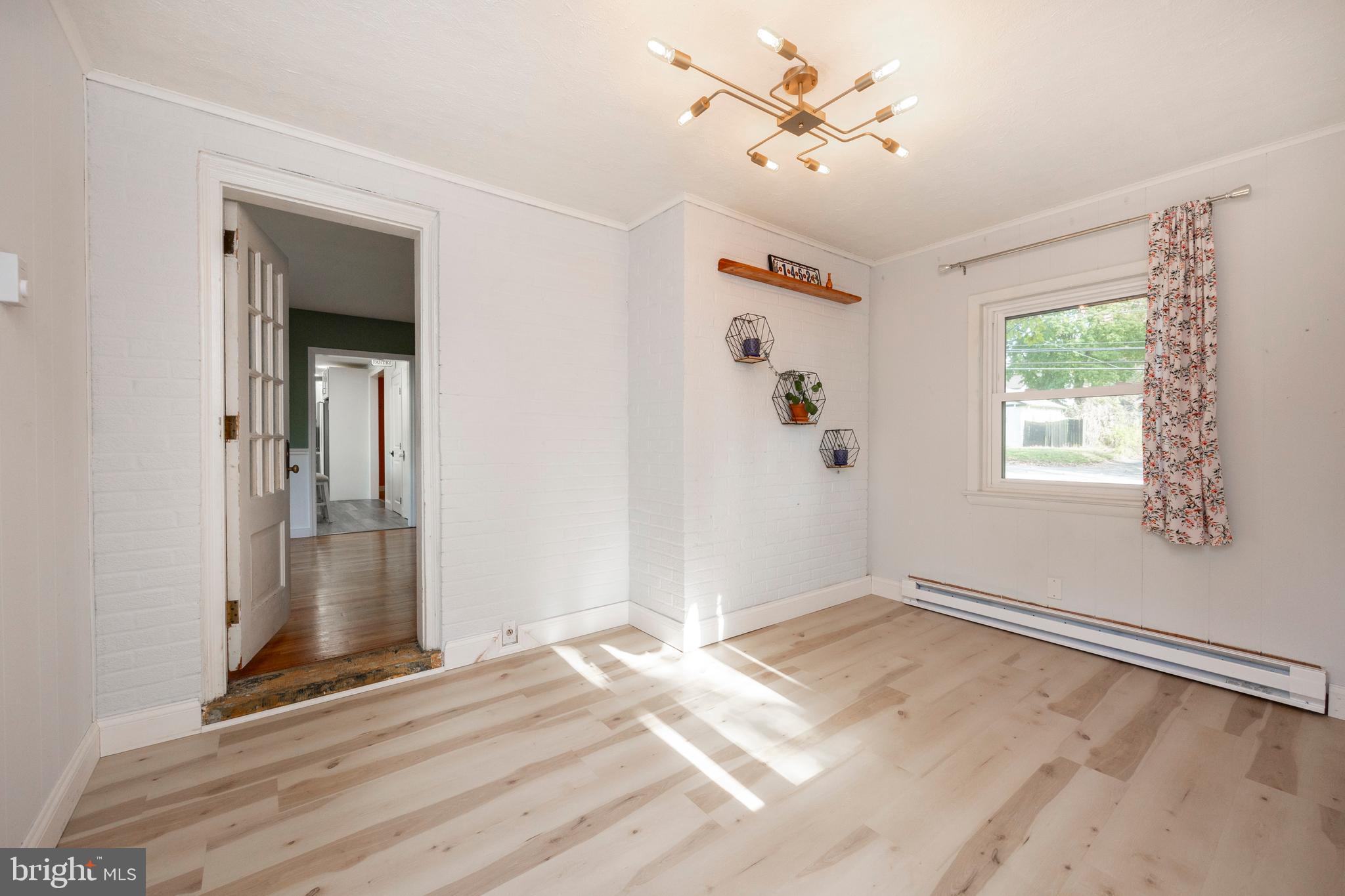 ROSEDALE - Residential