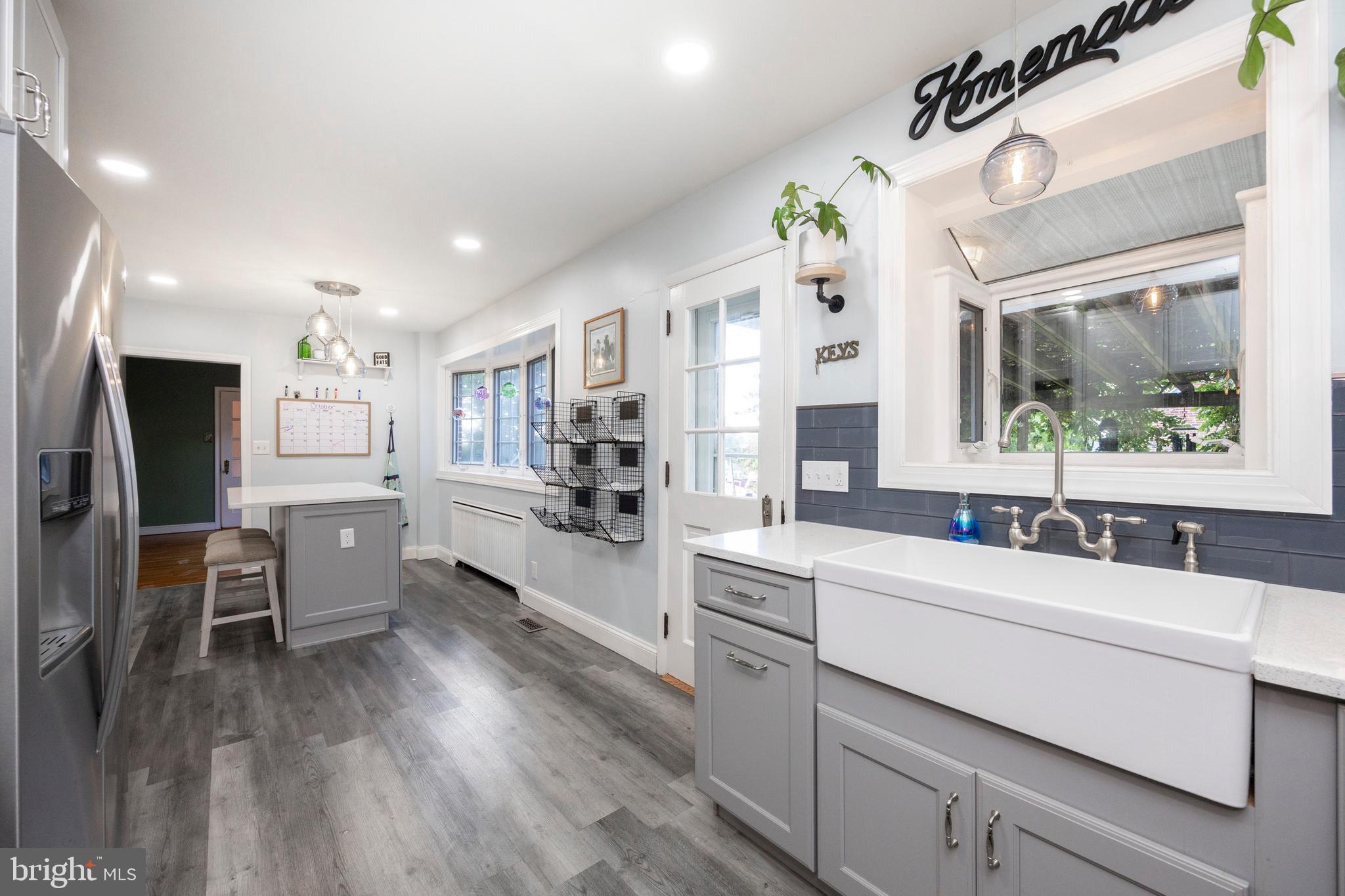 ROSEDALE - Residential