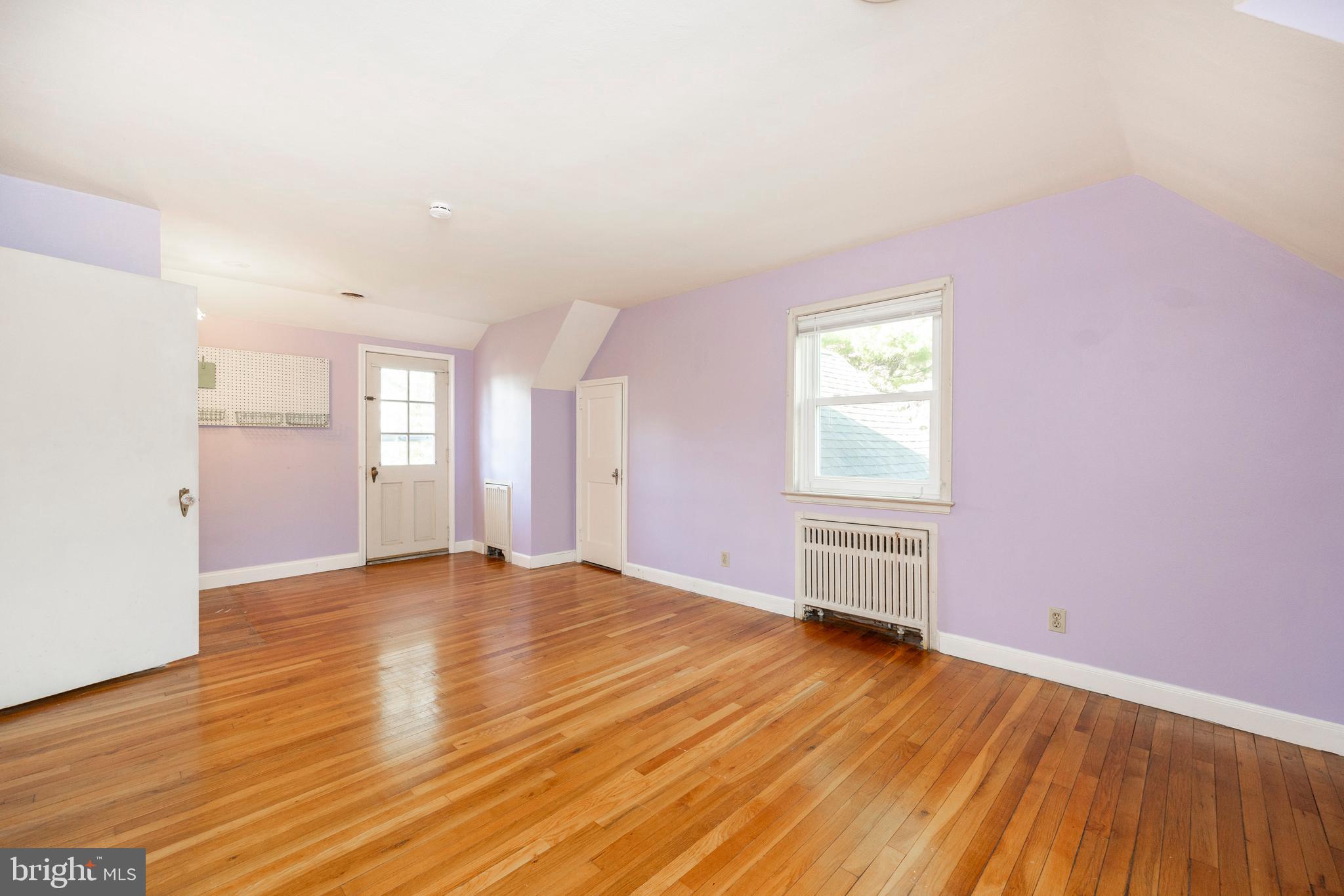 ROSEDALE - Residential